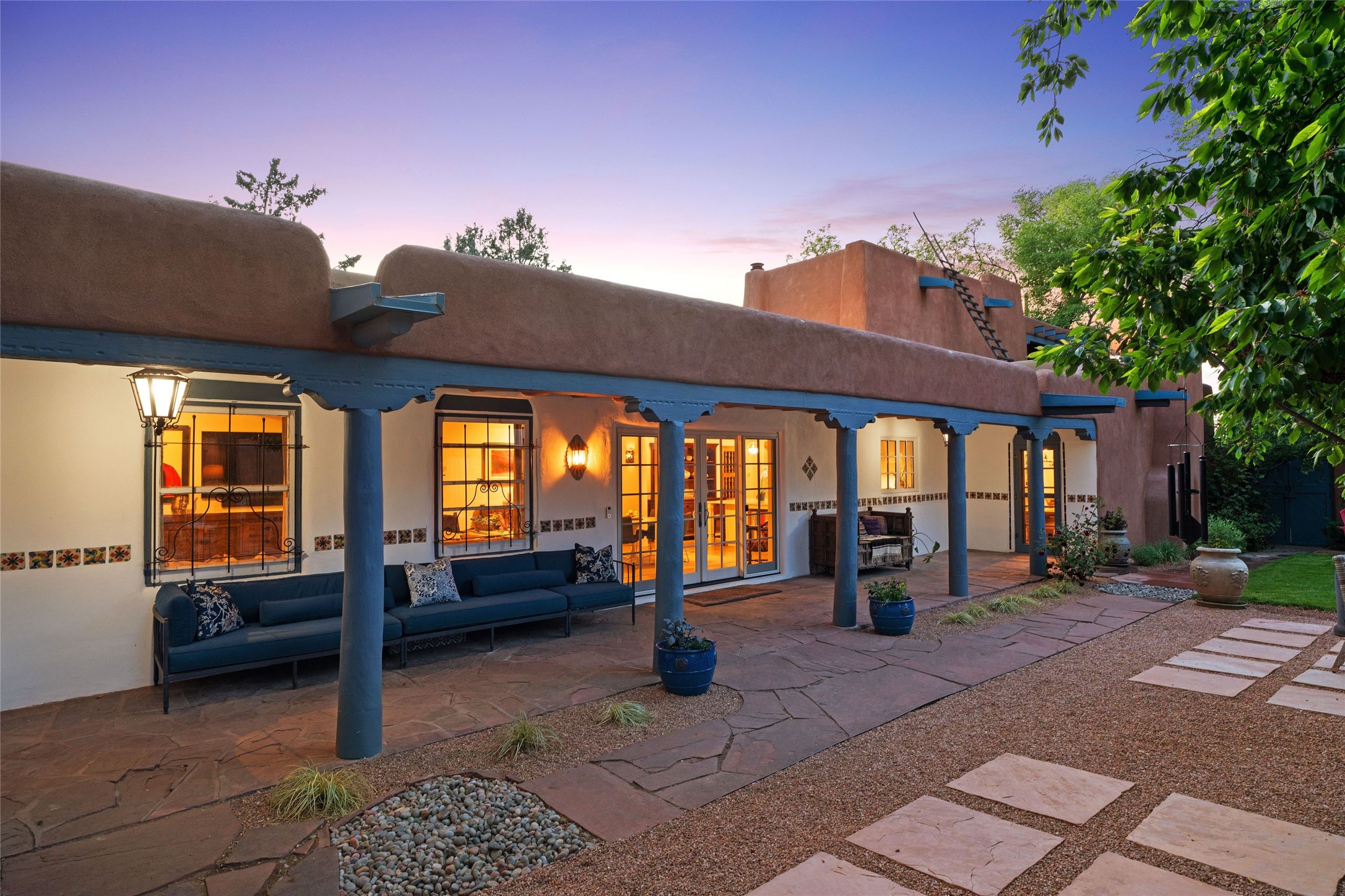 815 Camino Del Poniente