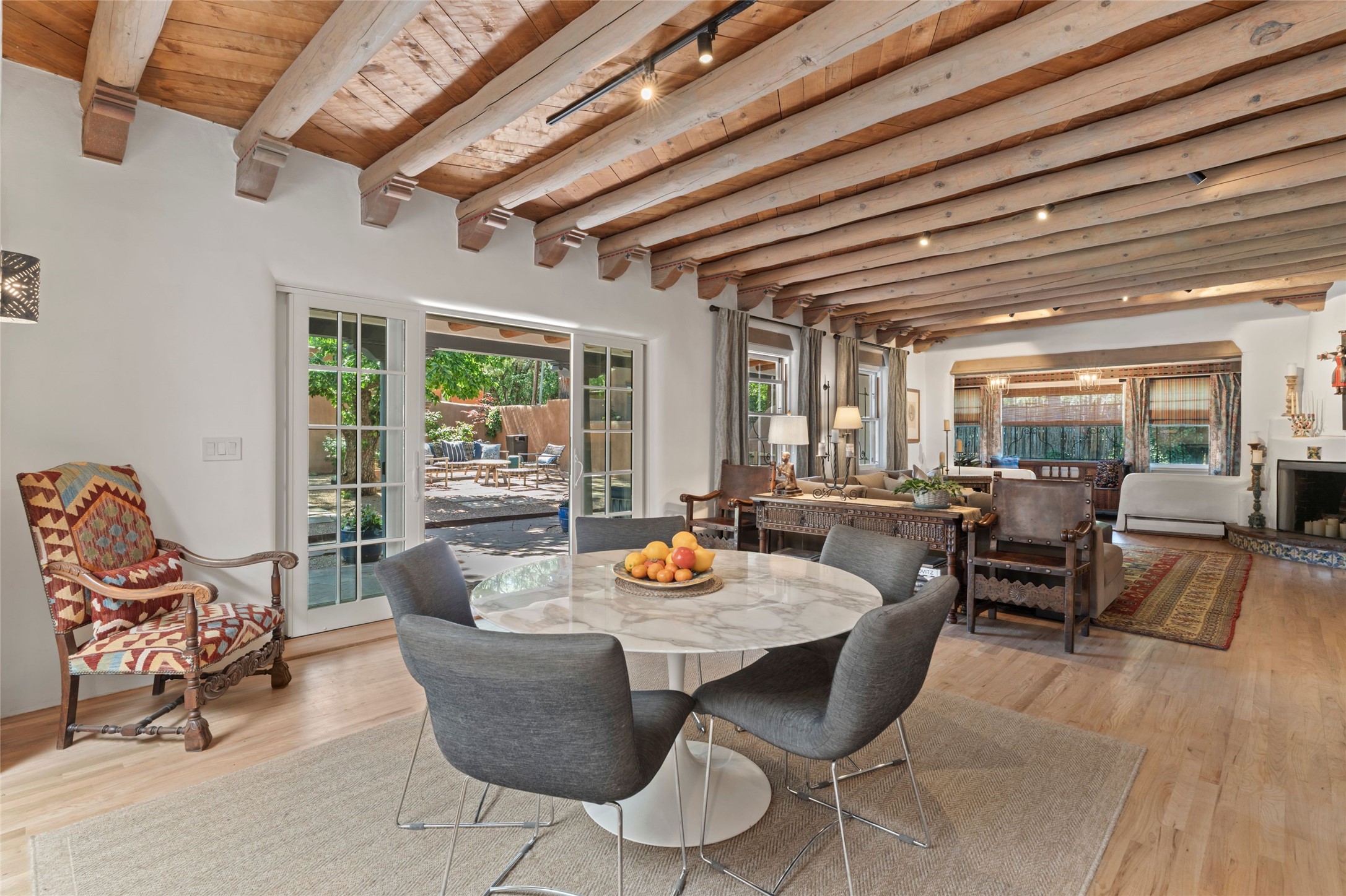 815 Camino Del Poniente