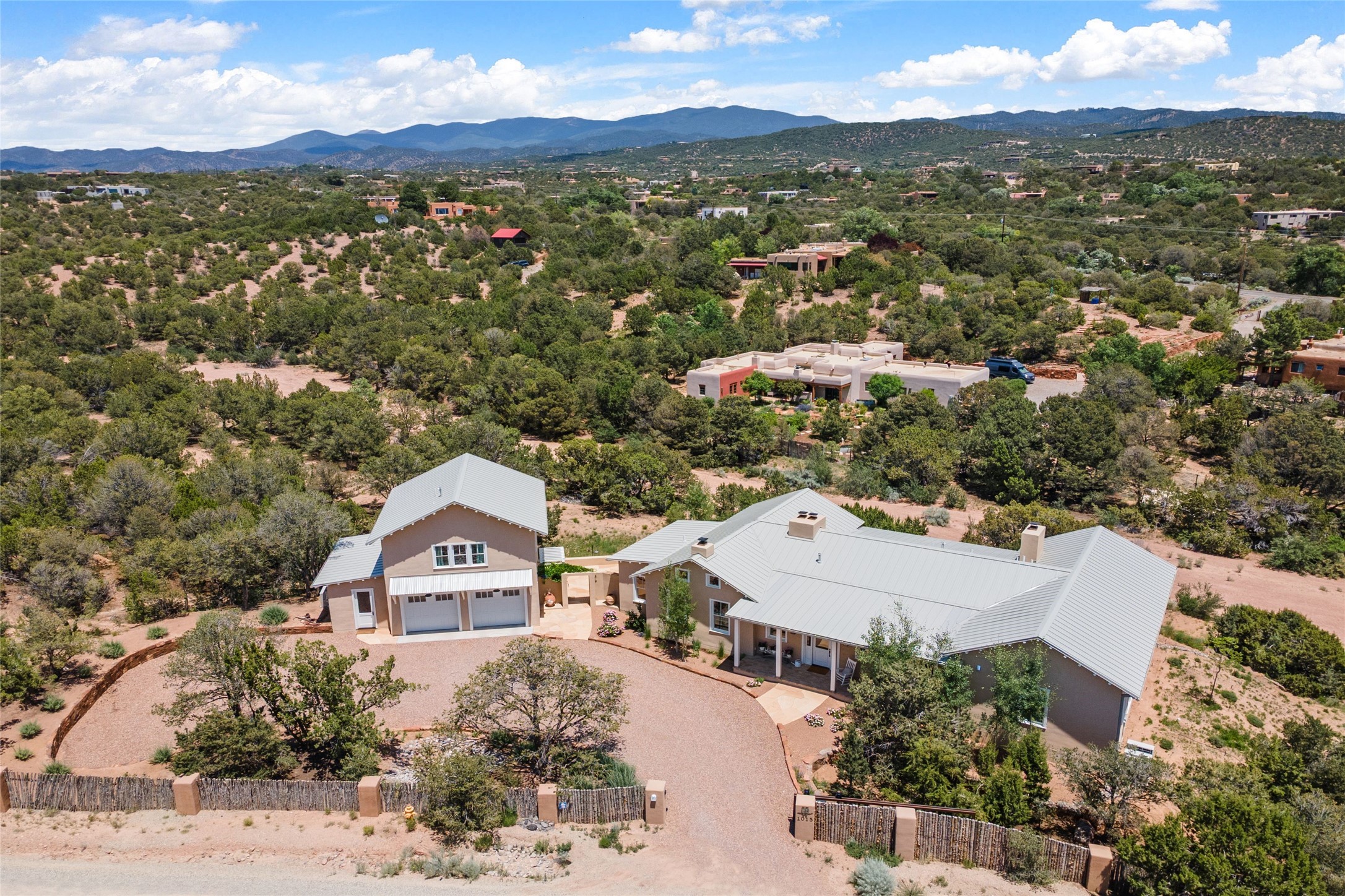 1015 Mansion Ridge