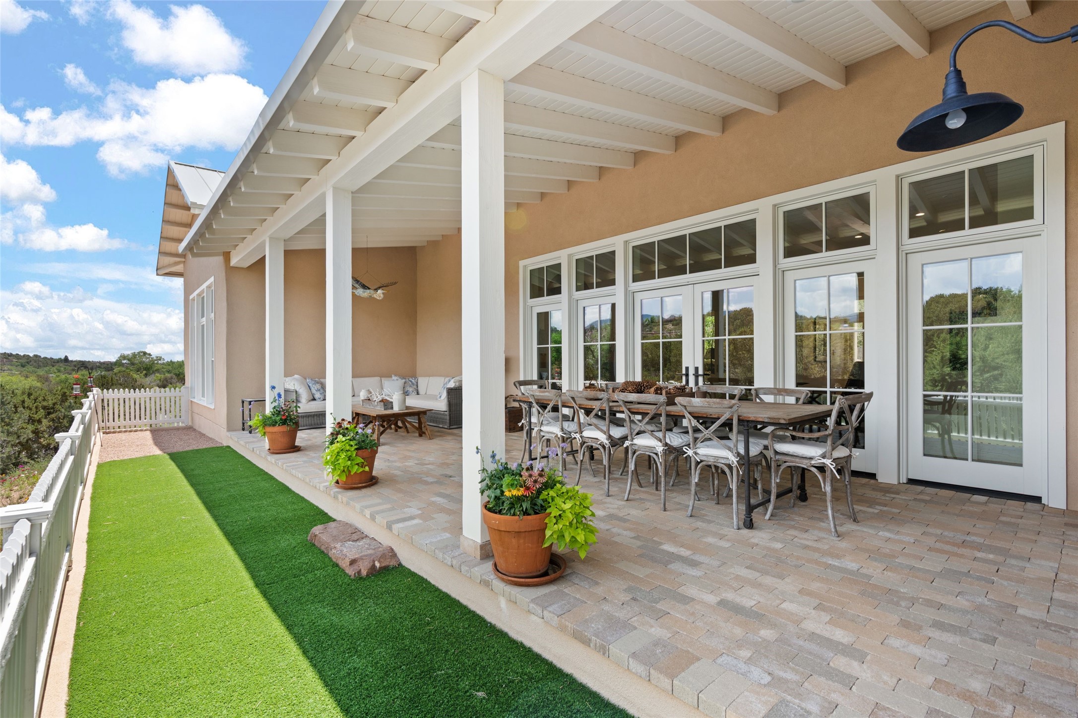 1015 Mansion Ridge