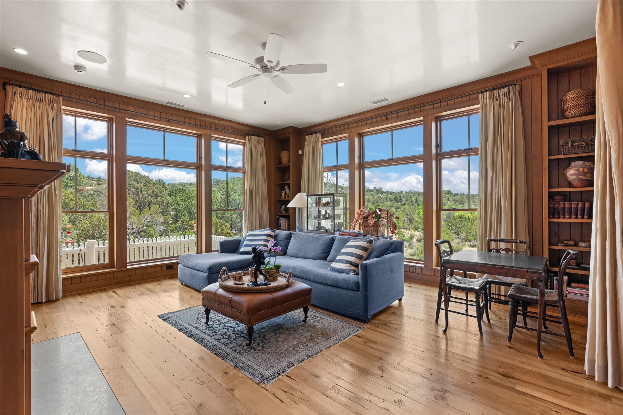 1015 Mansion Ridge
