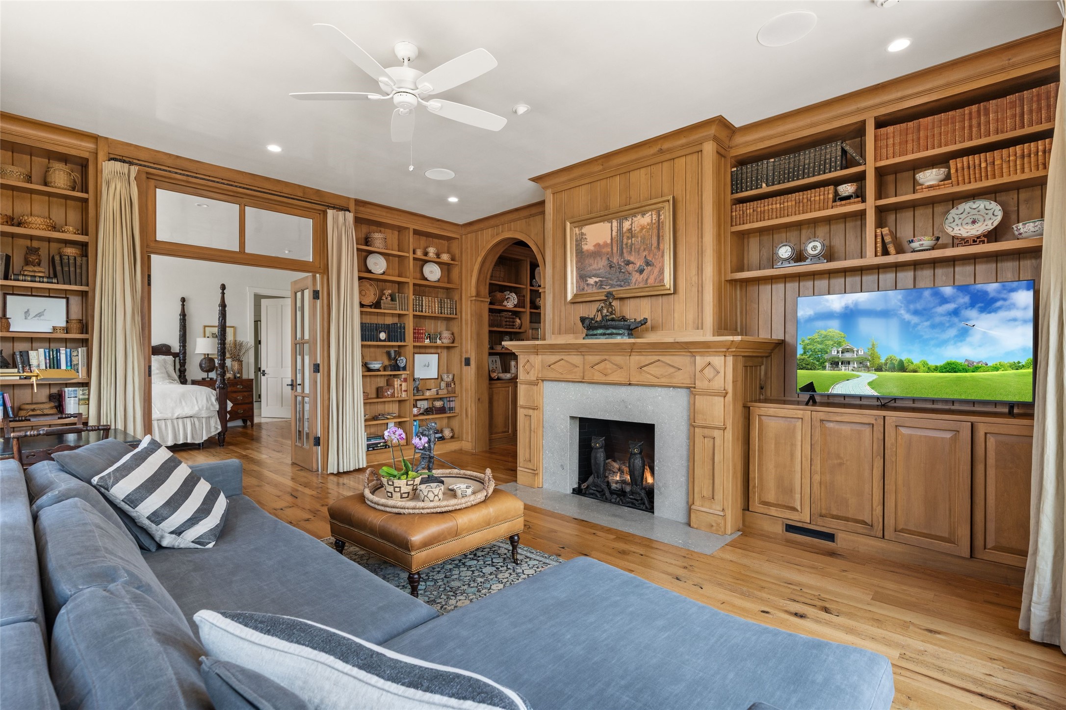 1015 Mansion Ridge