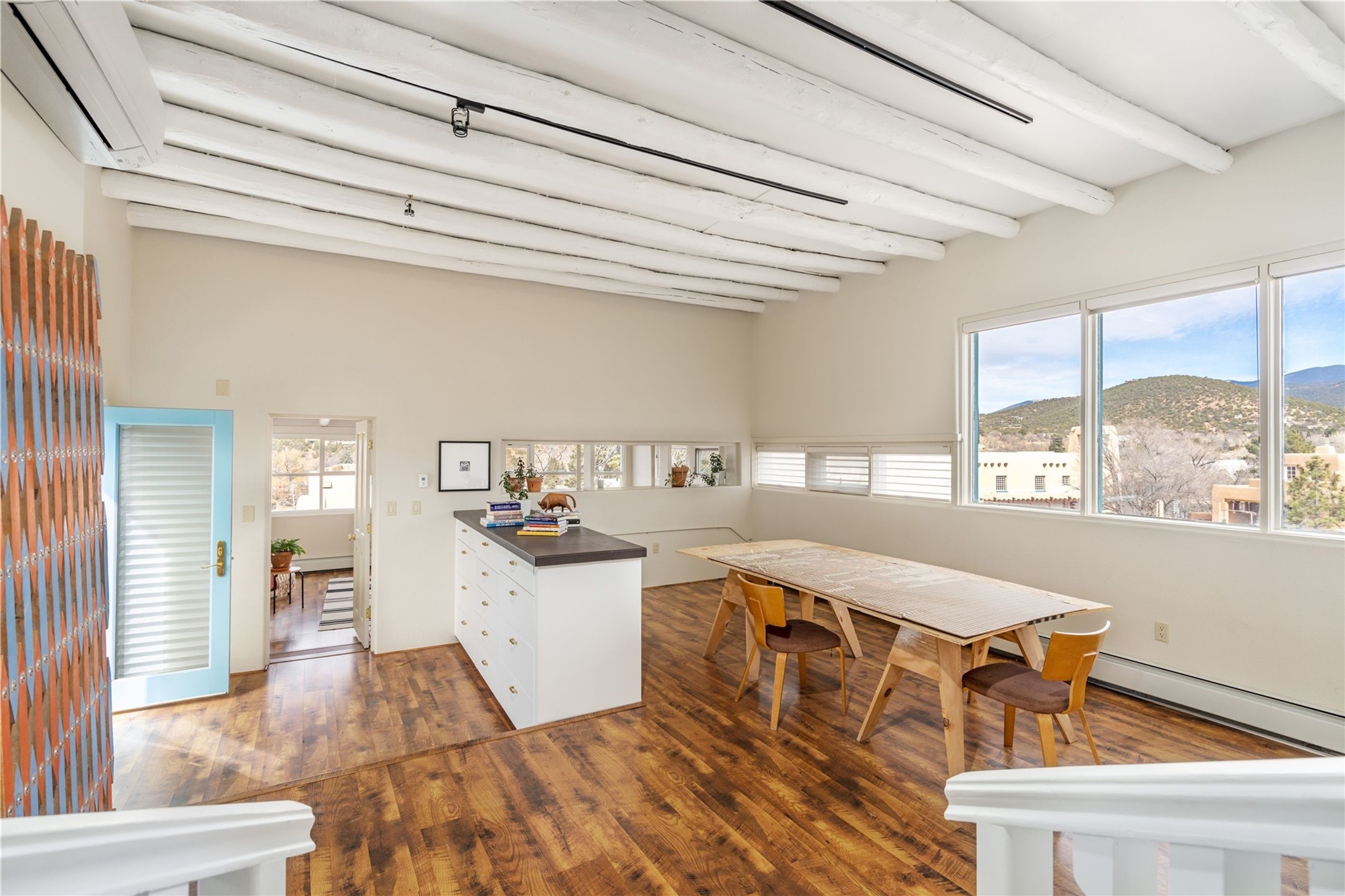 415 Camino Delora