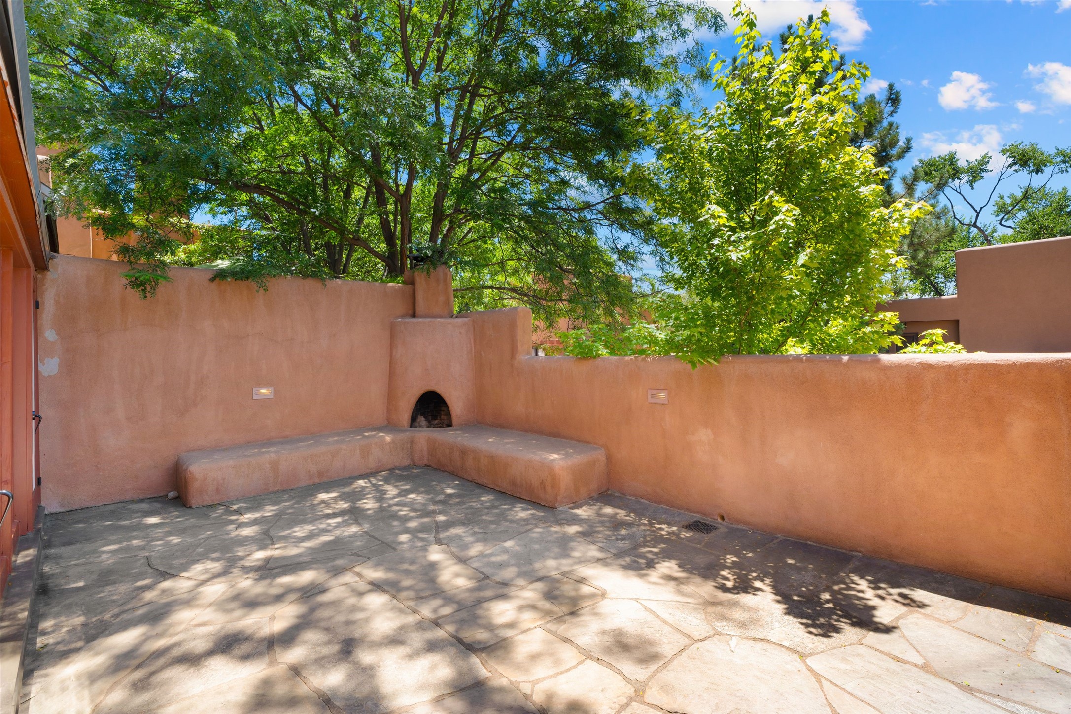 707 E Palace Avenue 8