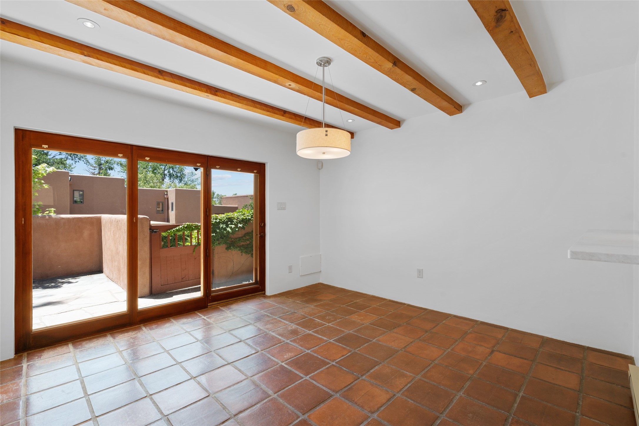 707 E Palace Avenue 8