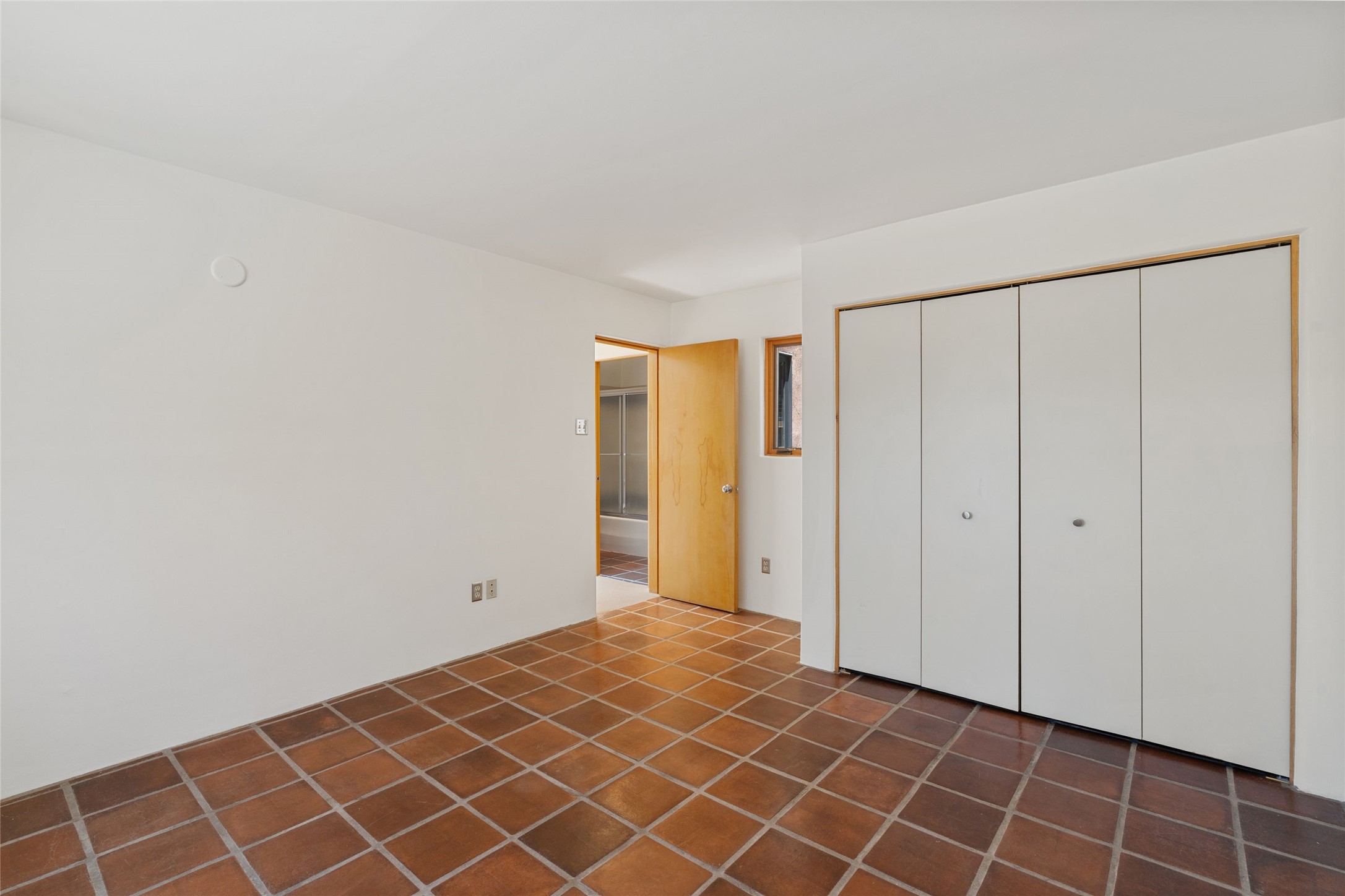 707 E Palace Avenue 8