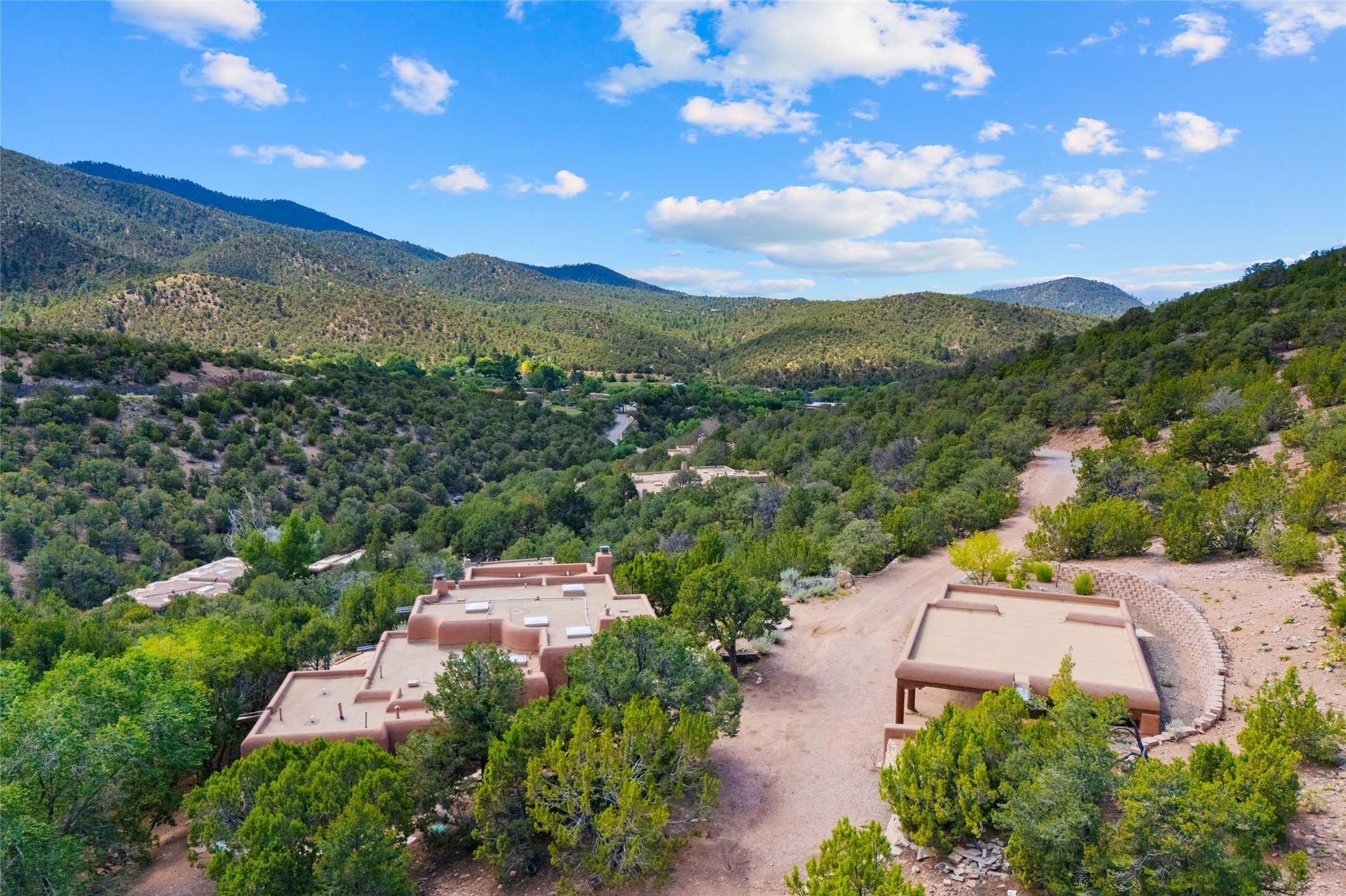 1567 Cerro Gordo Road