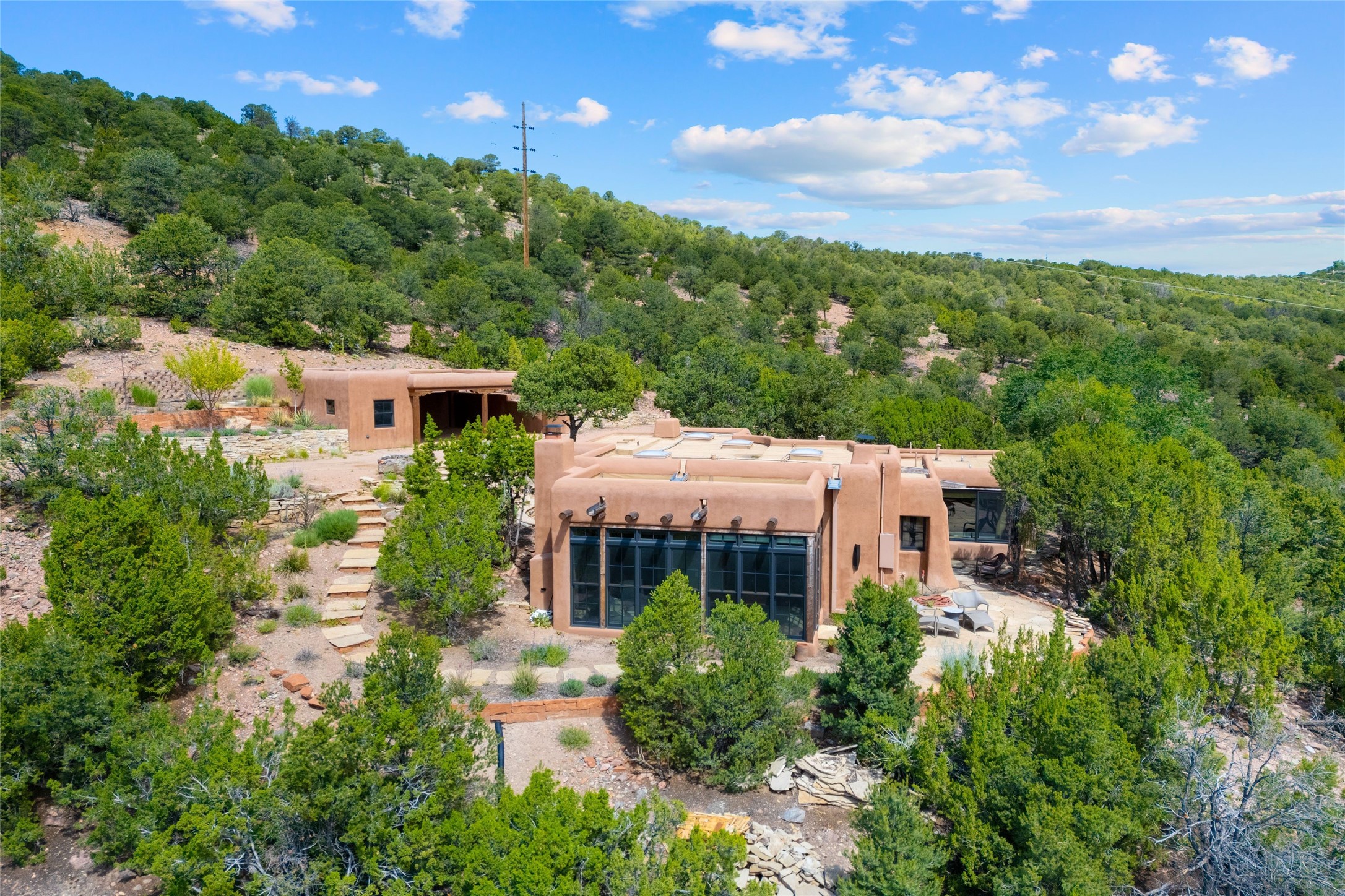 1567 Cerro Gordo Road