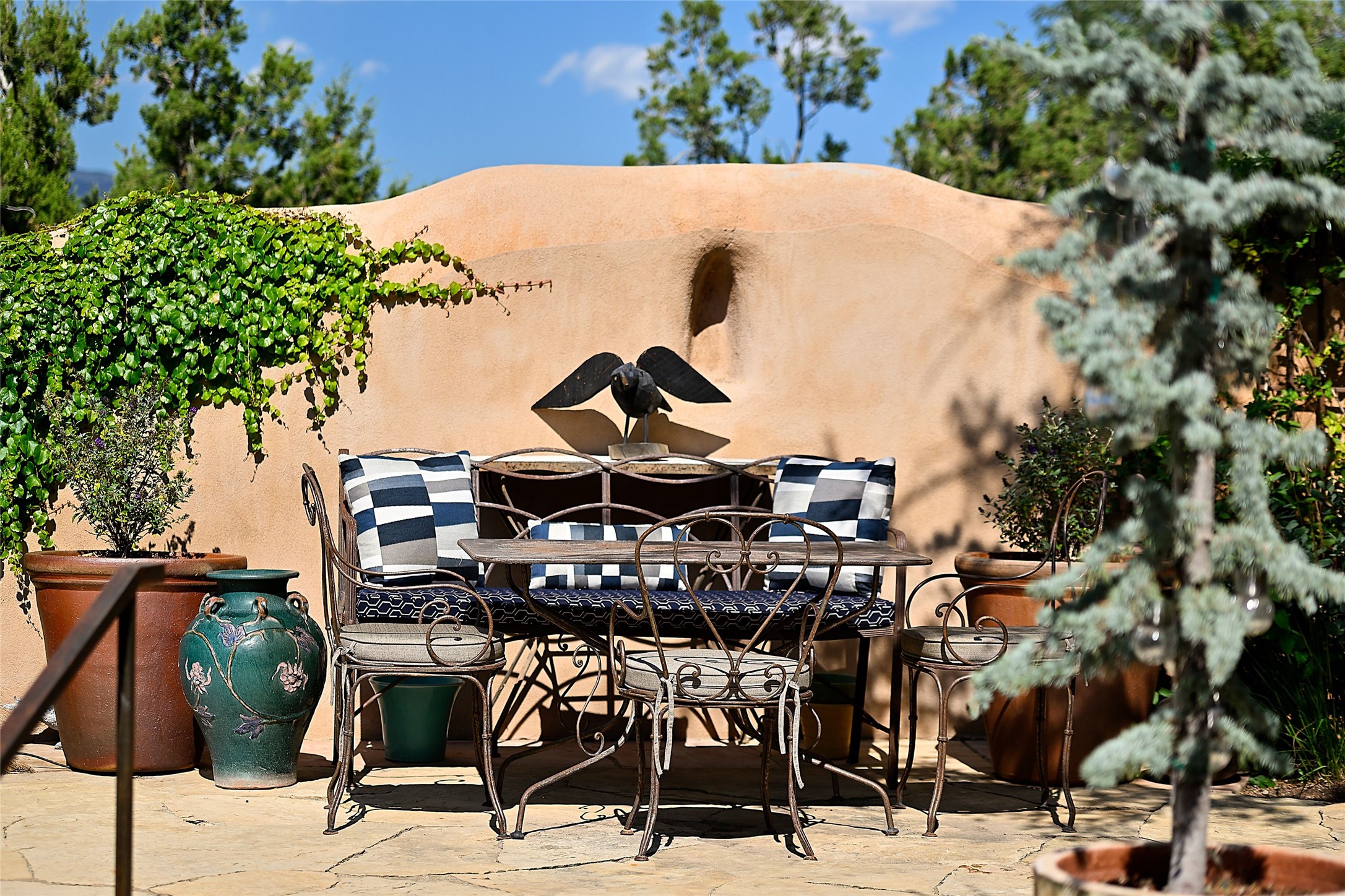 576 Camino Del Monte Sol