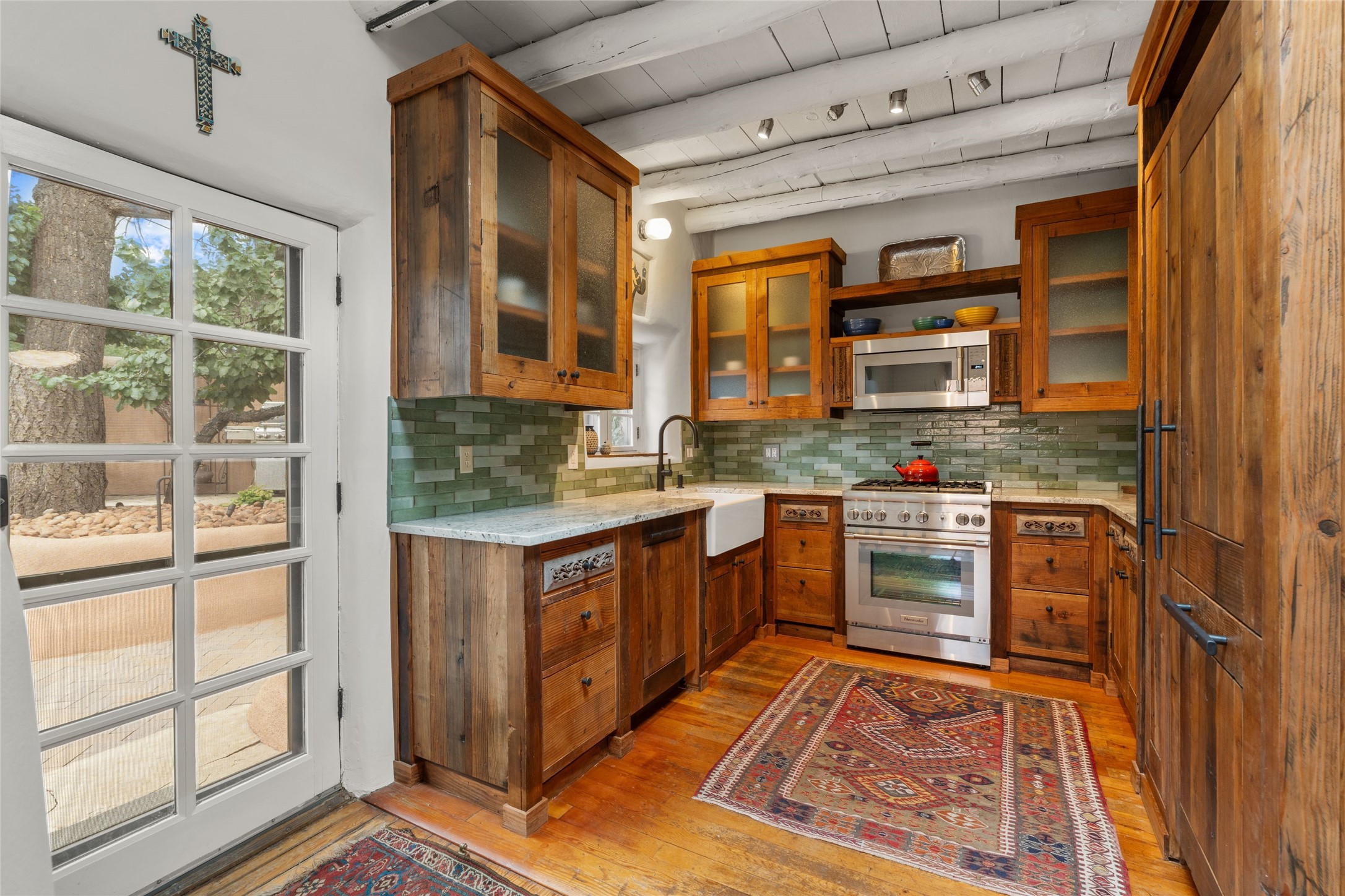 576 Camino Del Monte Sol