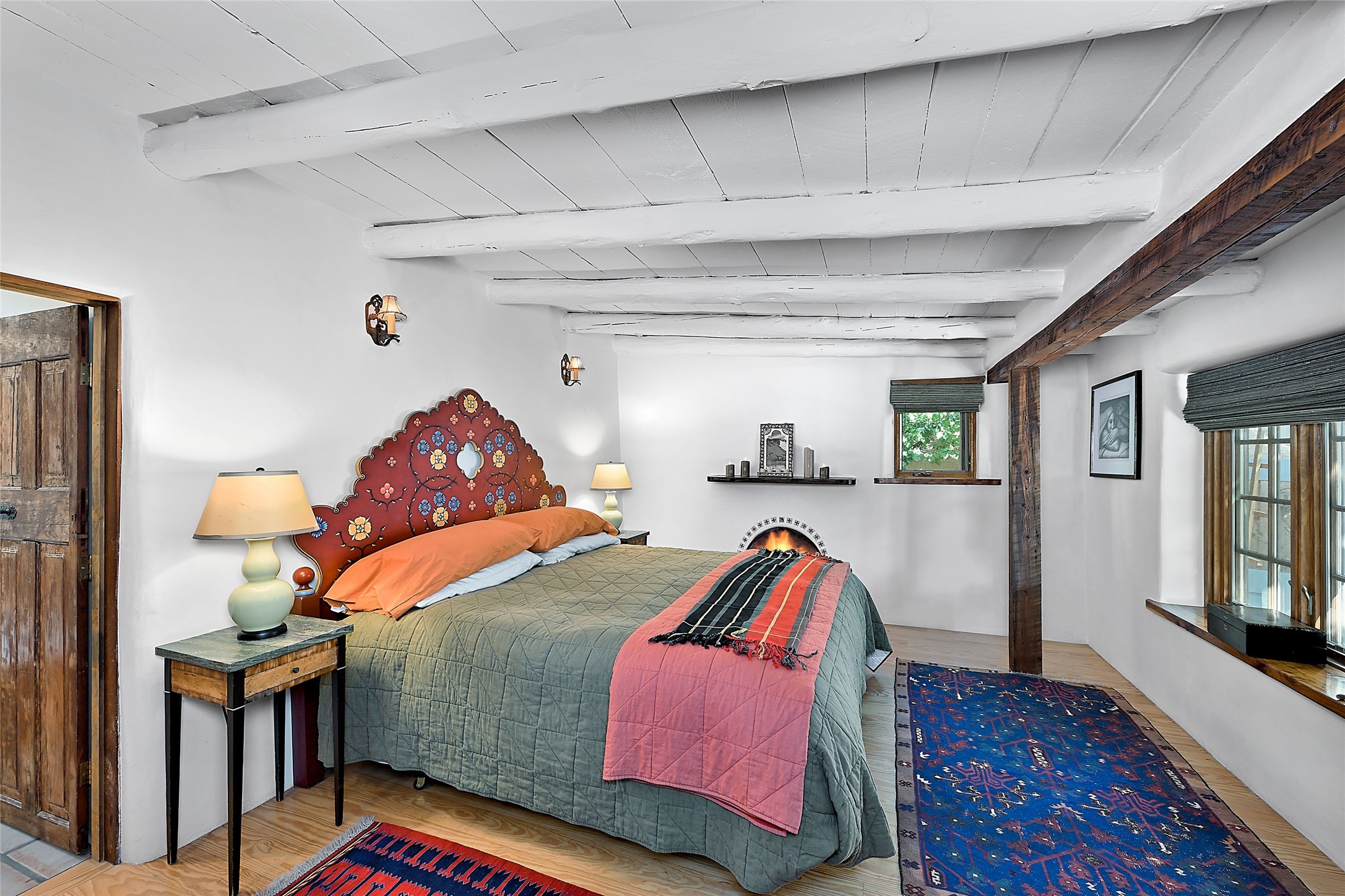 576 Camino Del Monte Sol