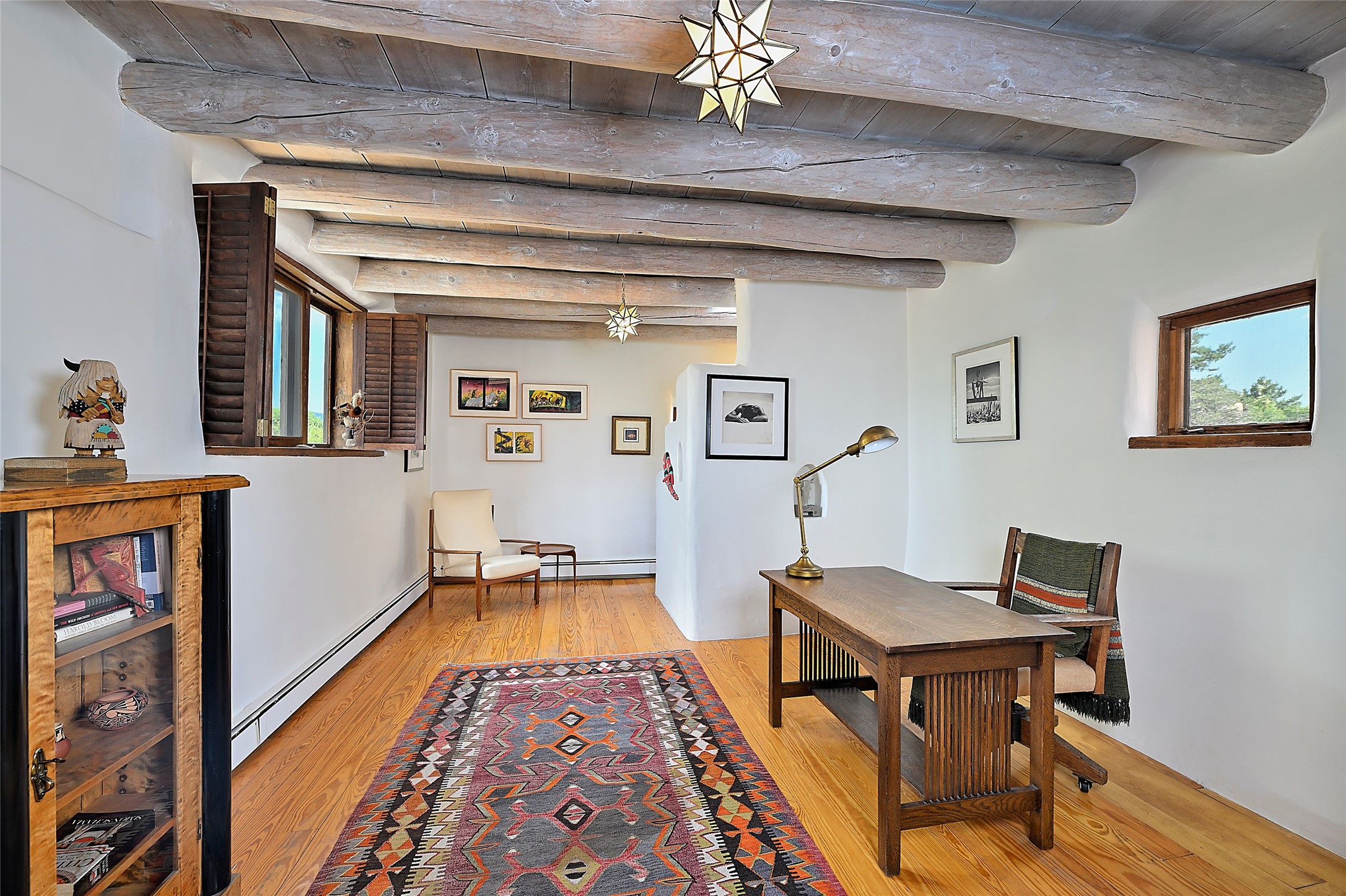 576 Camino Del Monte Sol