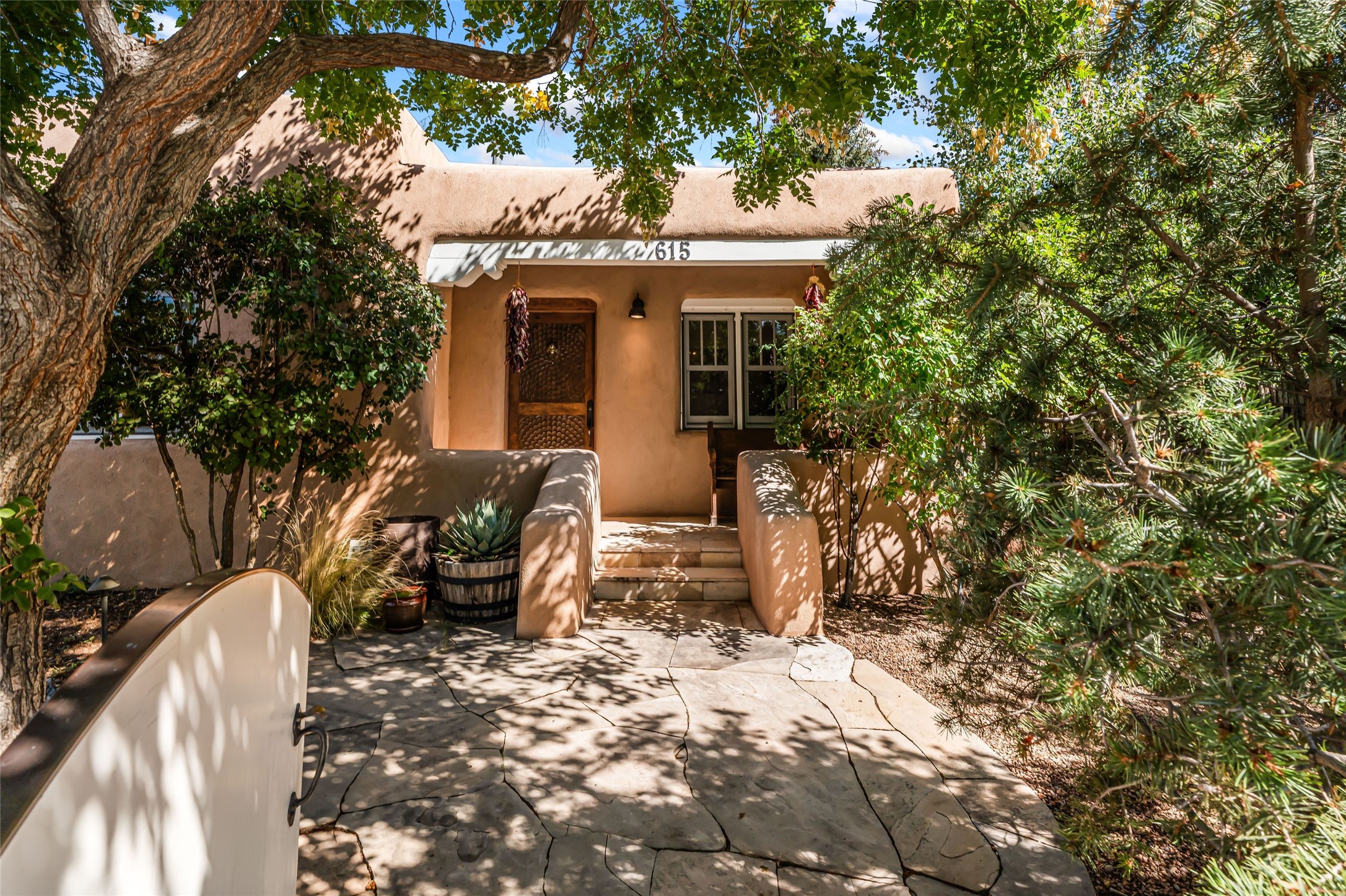 615 Don Felix Street