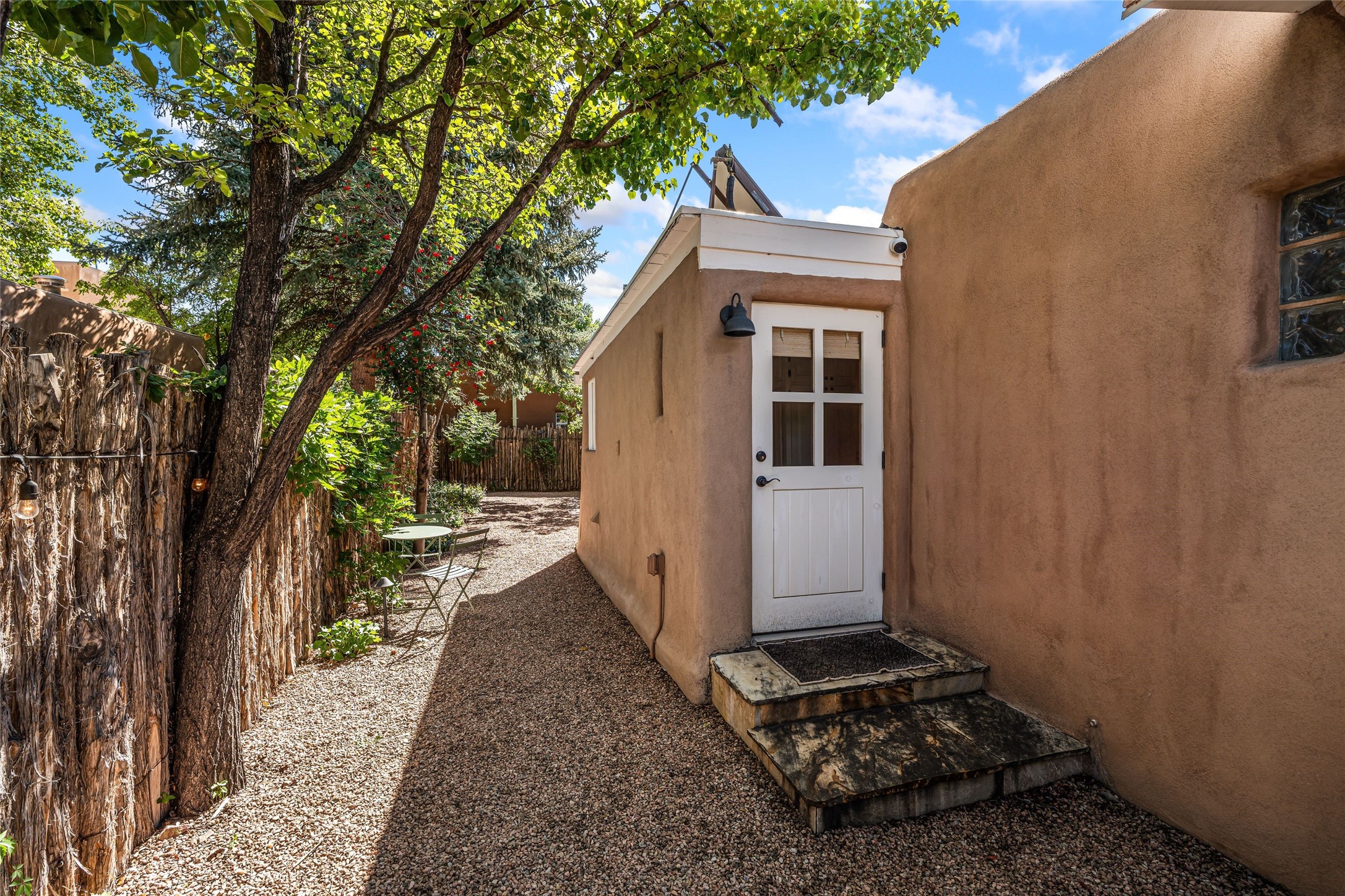615 Don Felix Street
