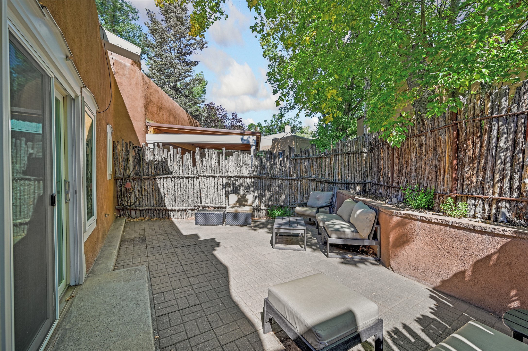 701 Alameda 2