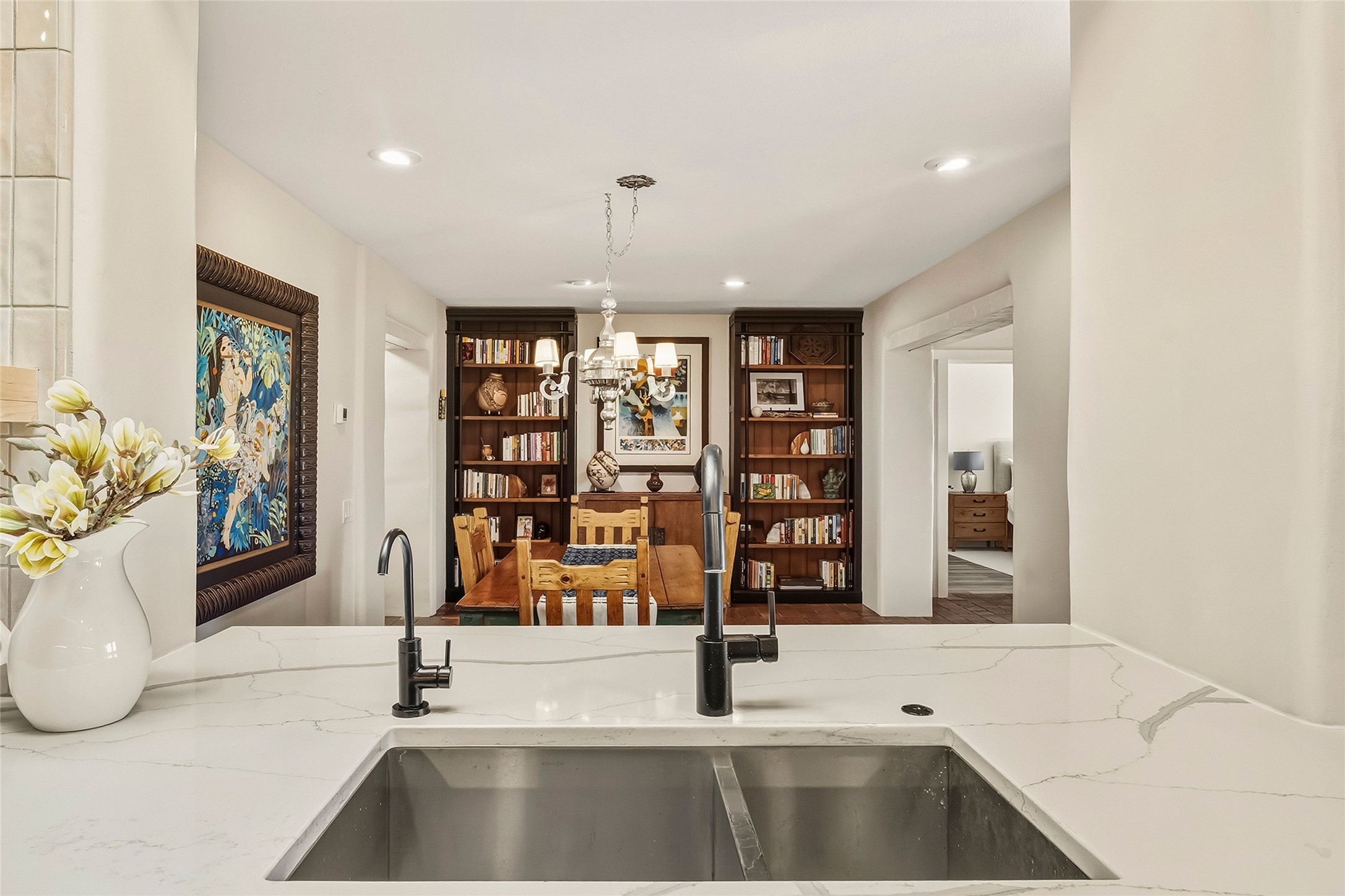 317 Calle Loma Norte