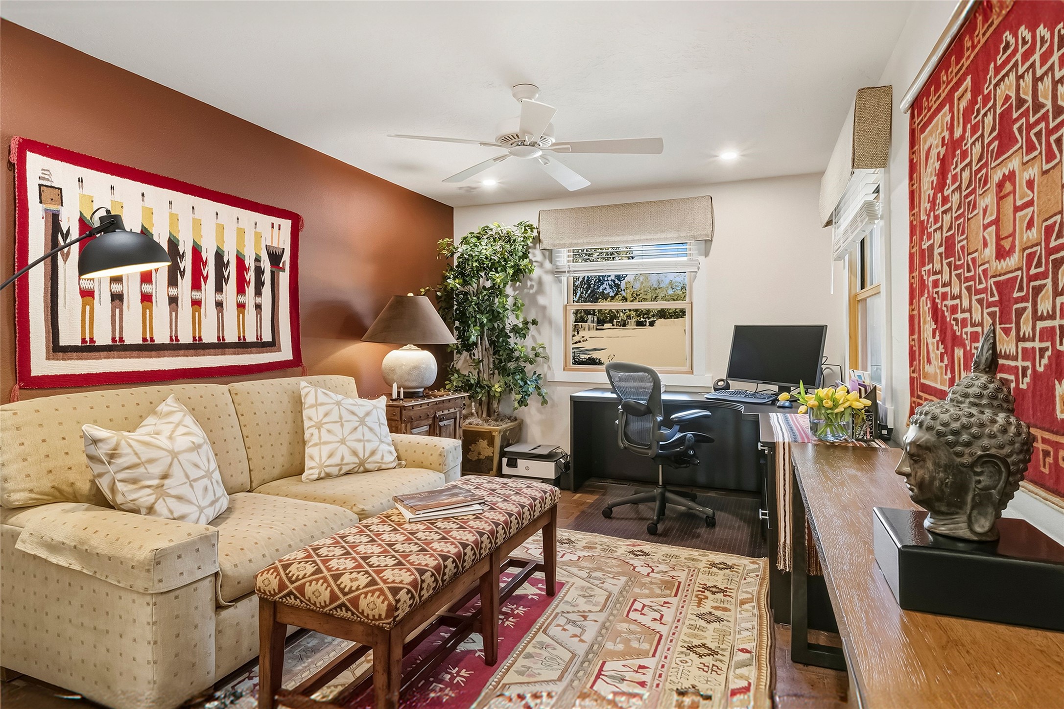 317 Calle Loma Norte