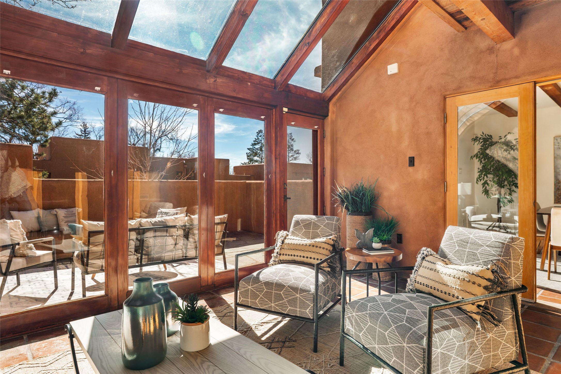 707 E Palace Avenue 8