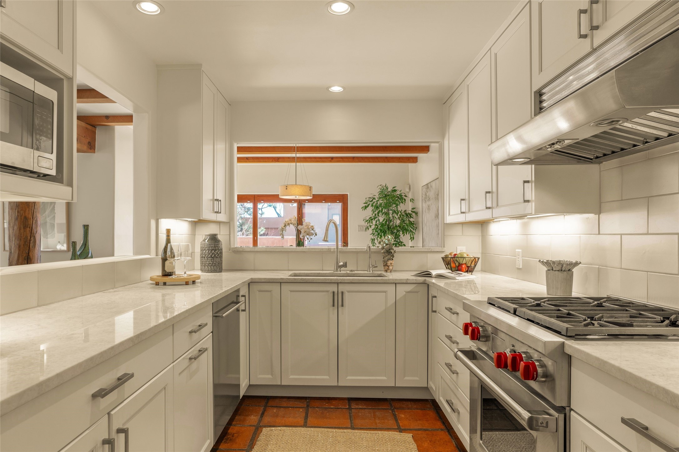 707 E Palace Avenue 8