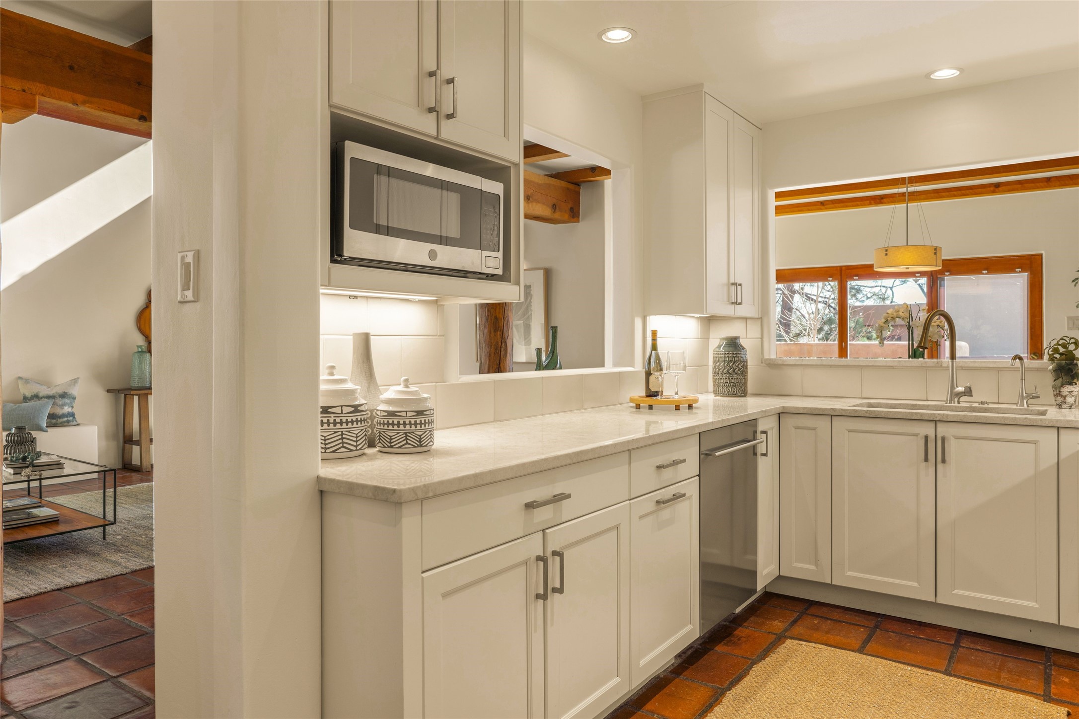 707 E Palace Avenue 8