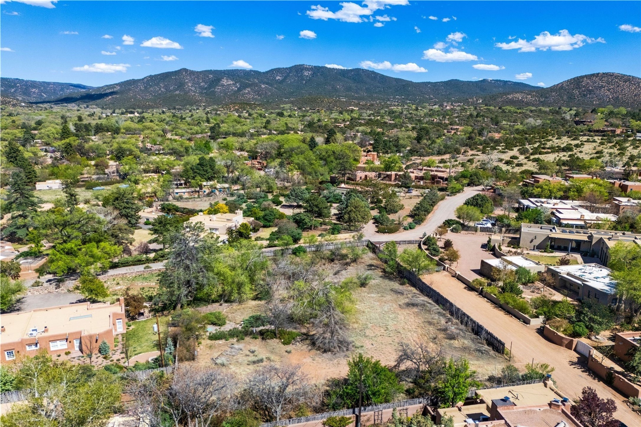 449 Camino Monte Vista