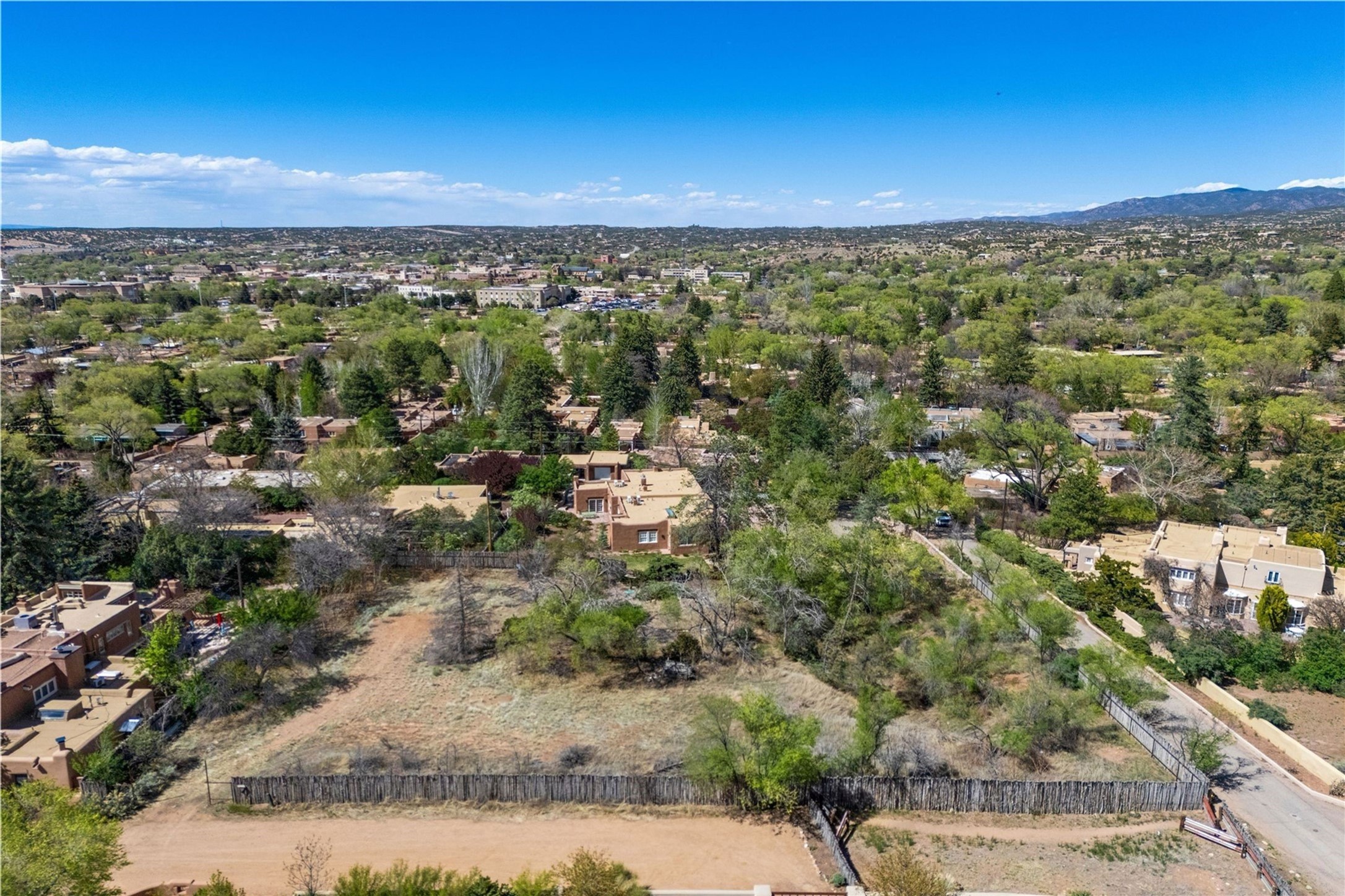 449 Camino Monte Vista