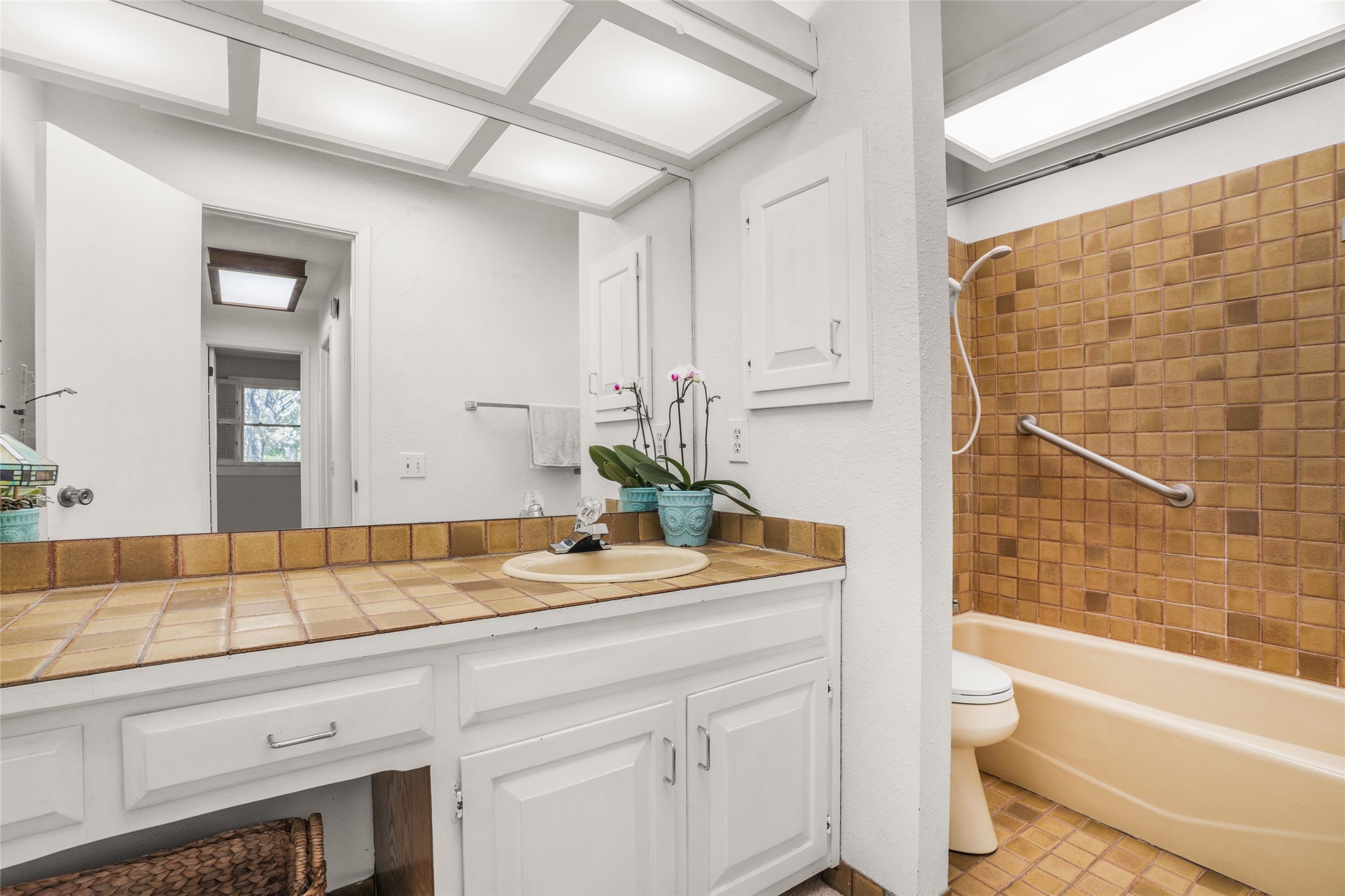 329 Calle Loma Norte 51