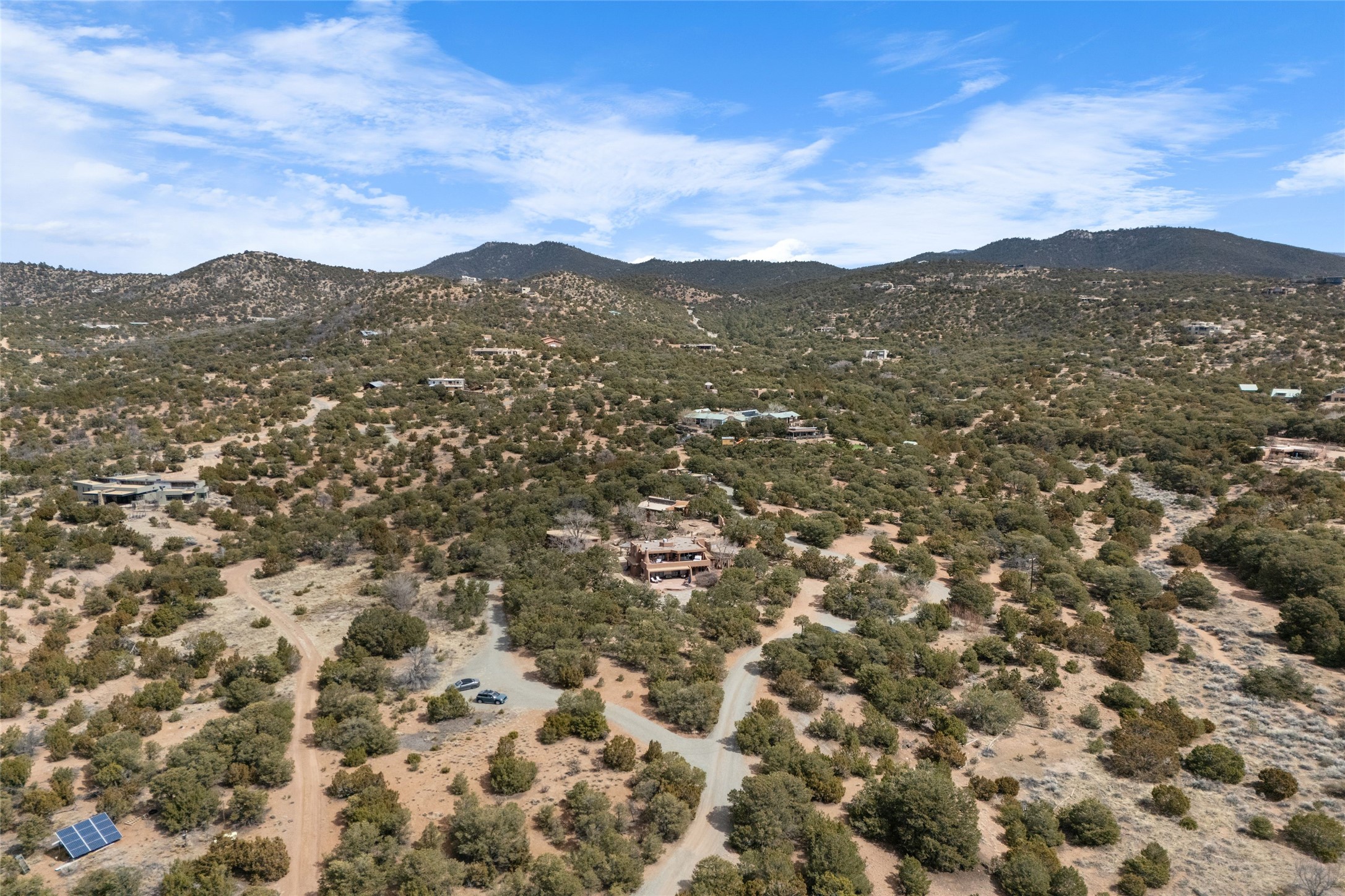 15 Cielo Cumbre Road
