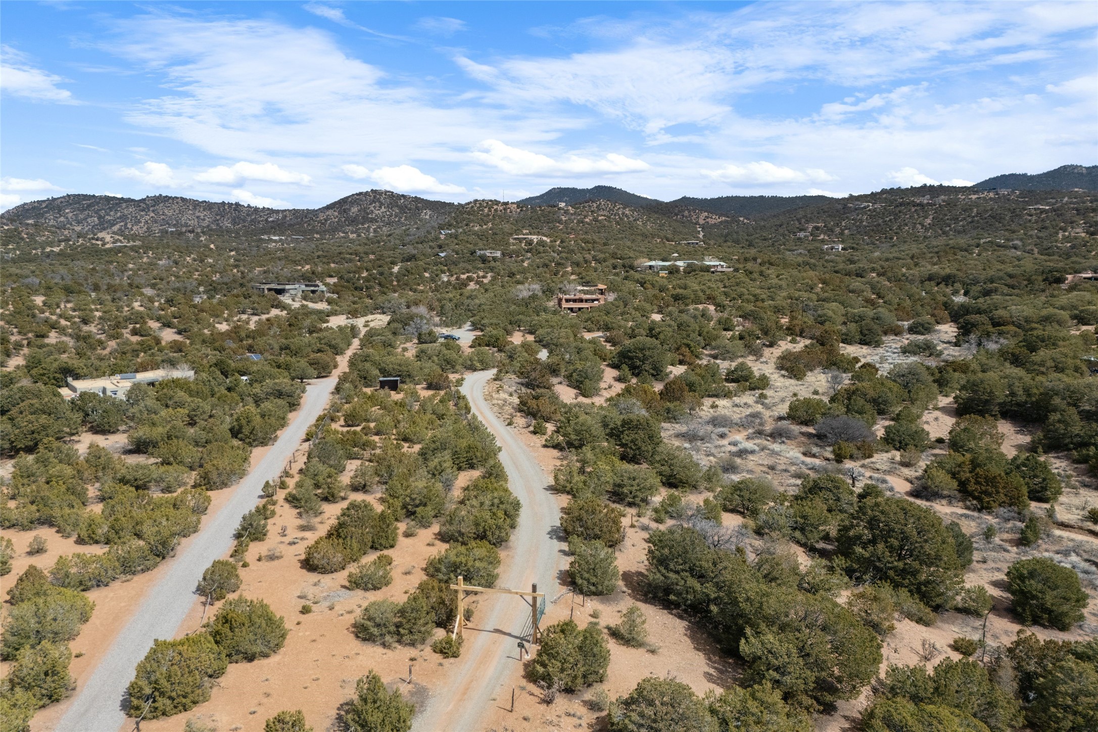 15 Cielo Cumbre Road