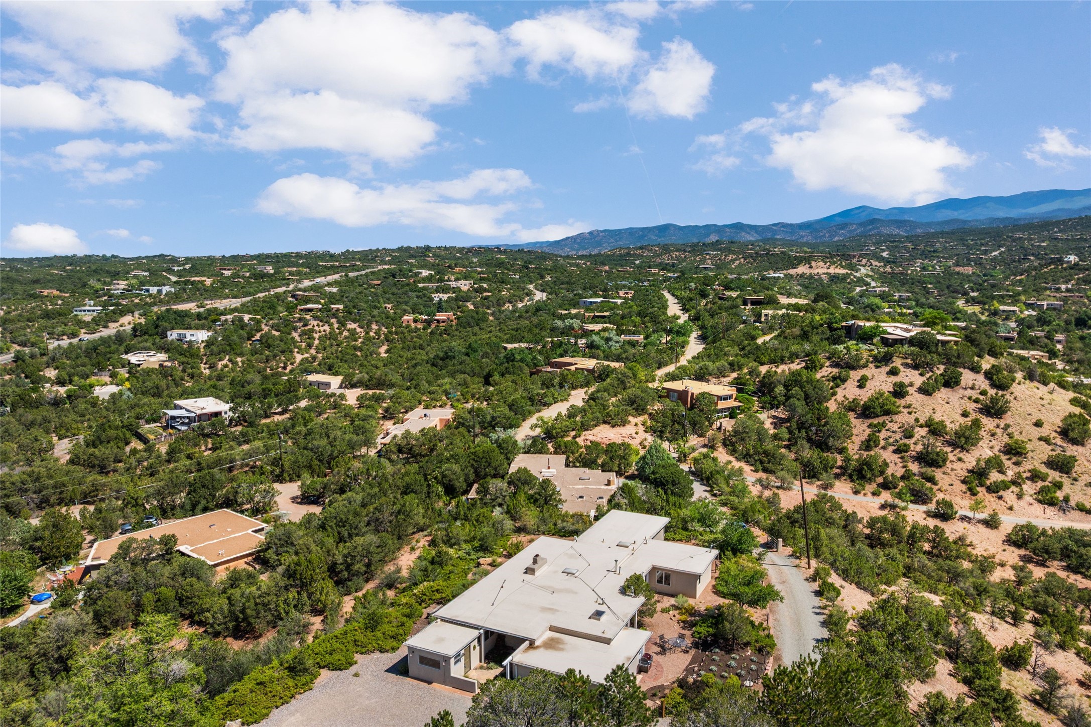 933 Stagecoach Road
