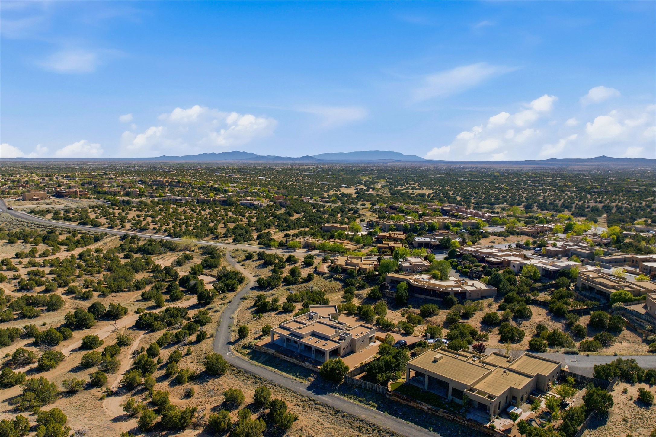 12C Camino Barranca C