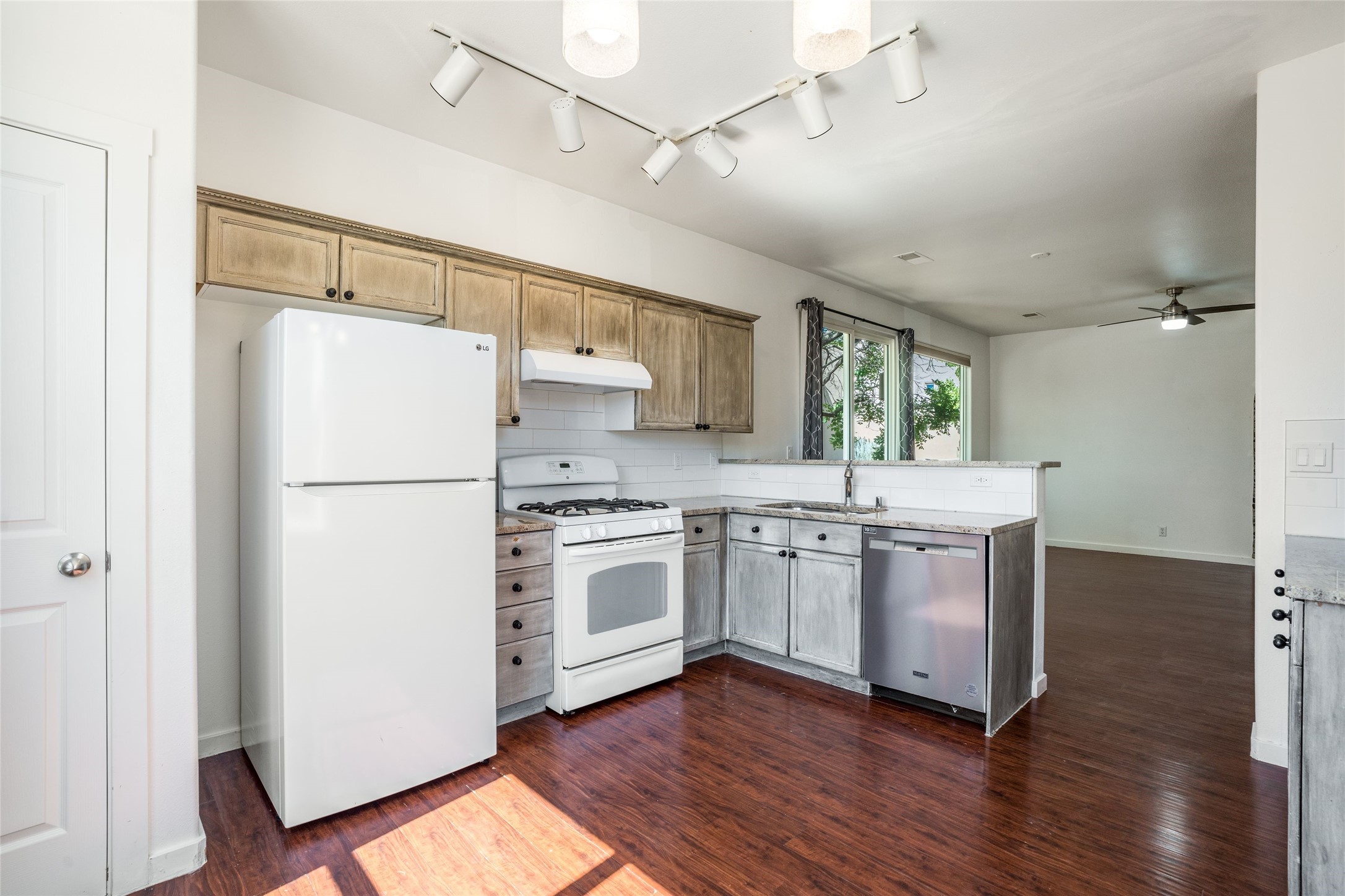 5 Eagle Thorn Place