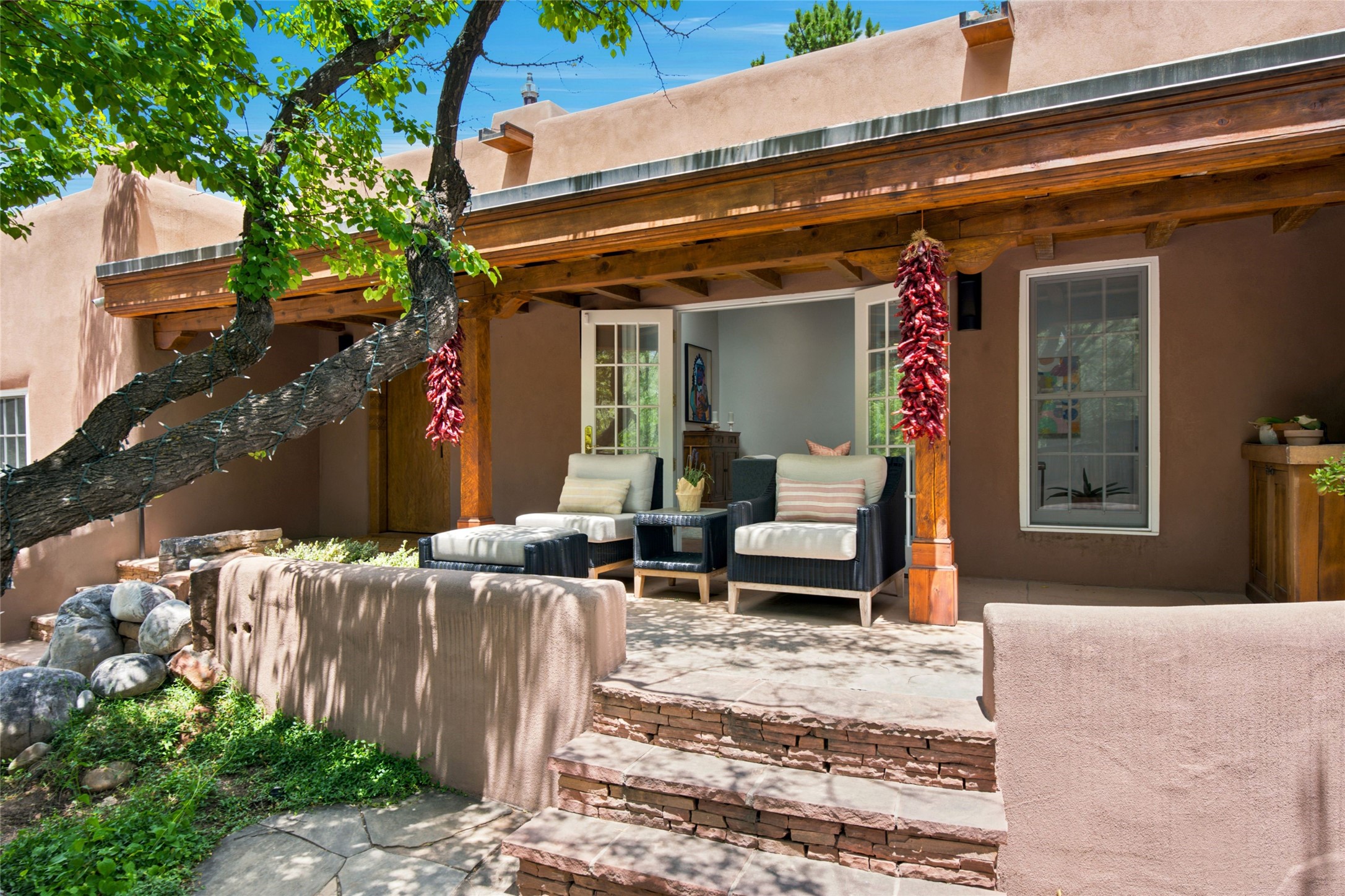 541 Camino Rancheros