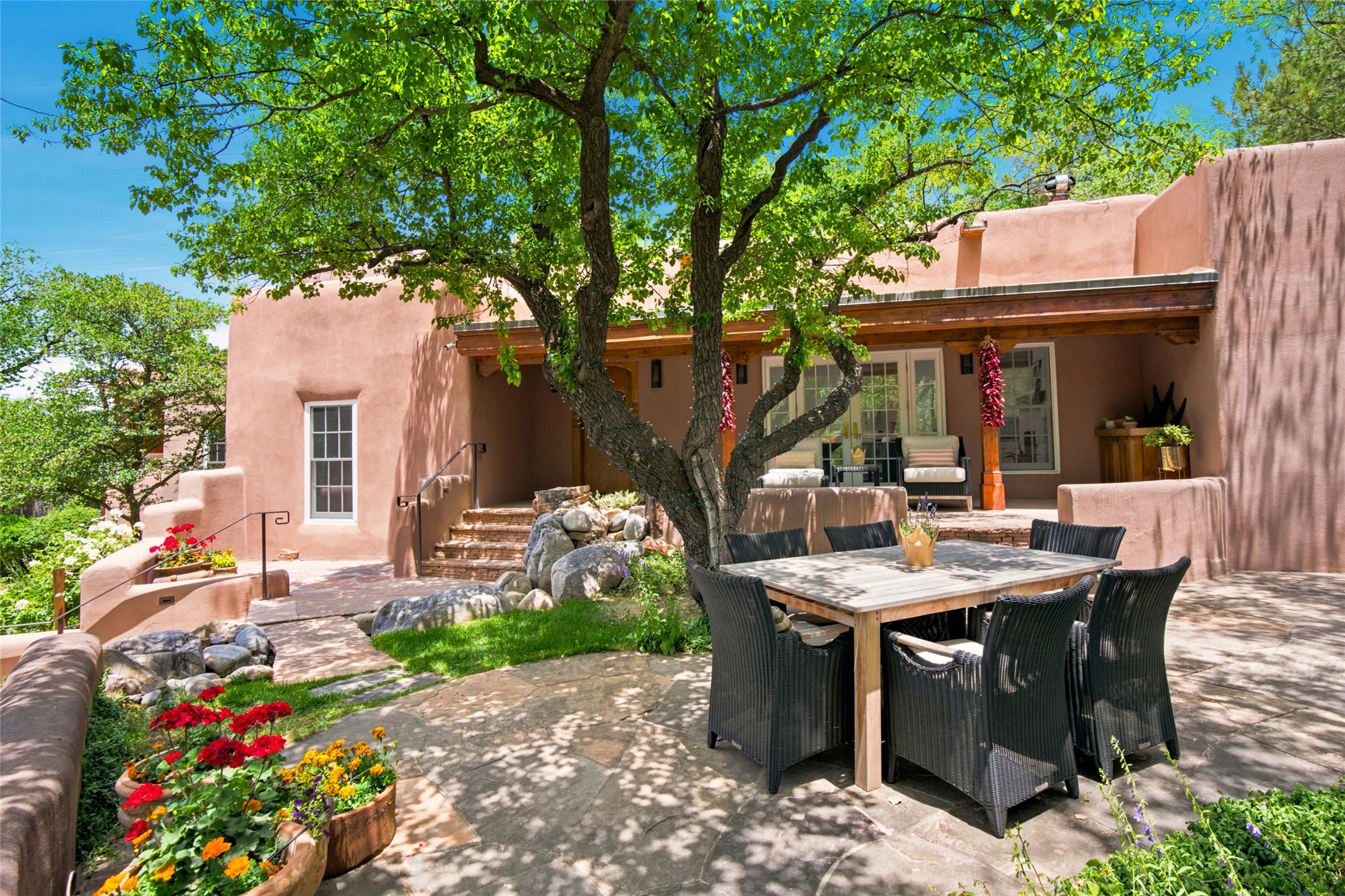 541 Camino Rancheros