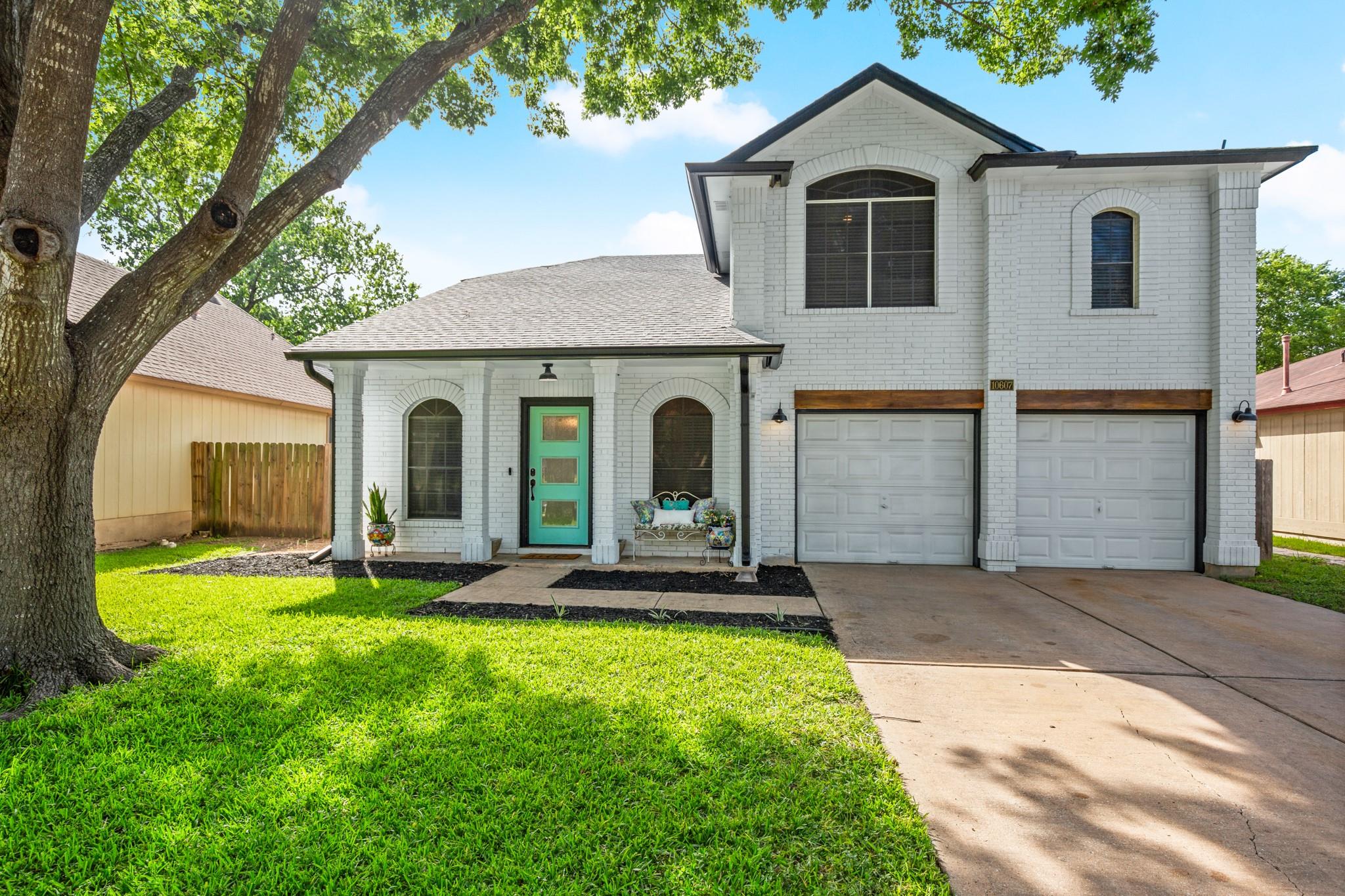 10607 Watchful Fox DR