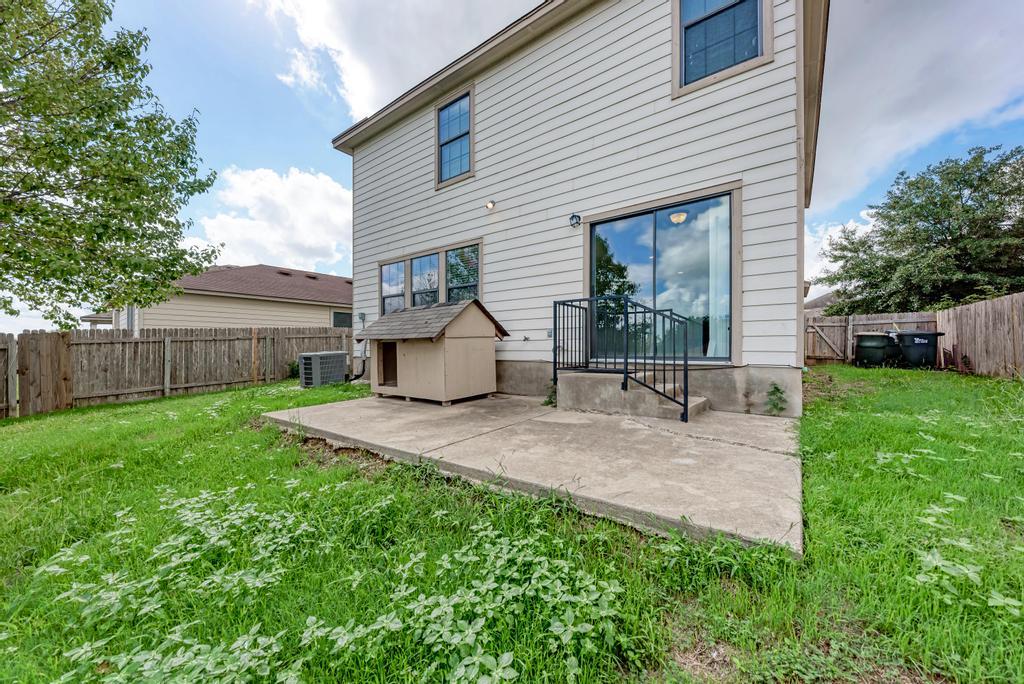 530 Sheep Trail DR