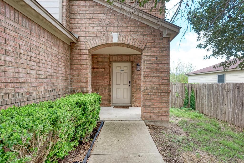 530 Sheep Trail DR