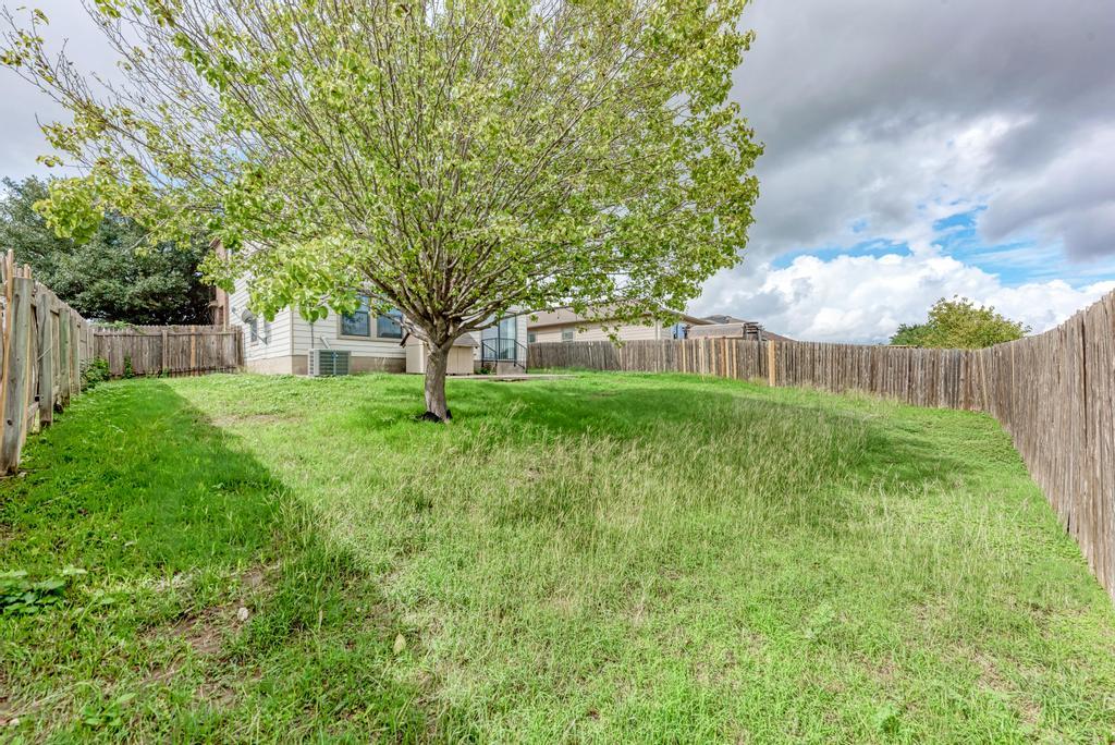530 Sheep Trail DR