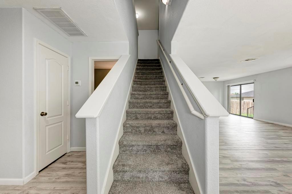 530 Sheep Trail DR