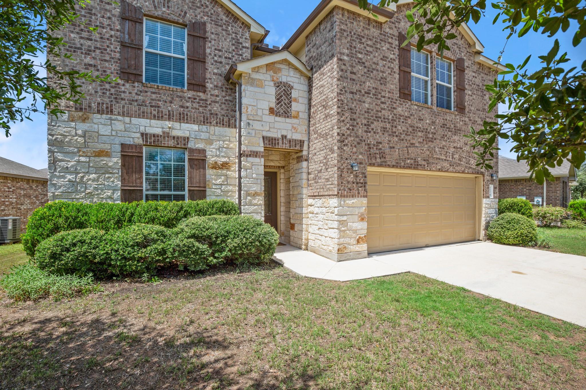 204 Carrington DR