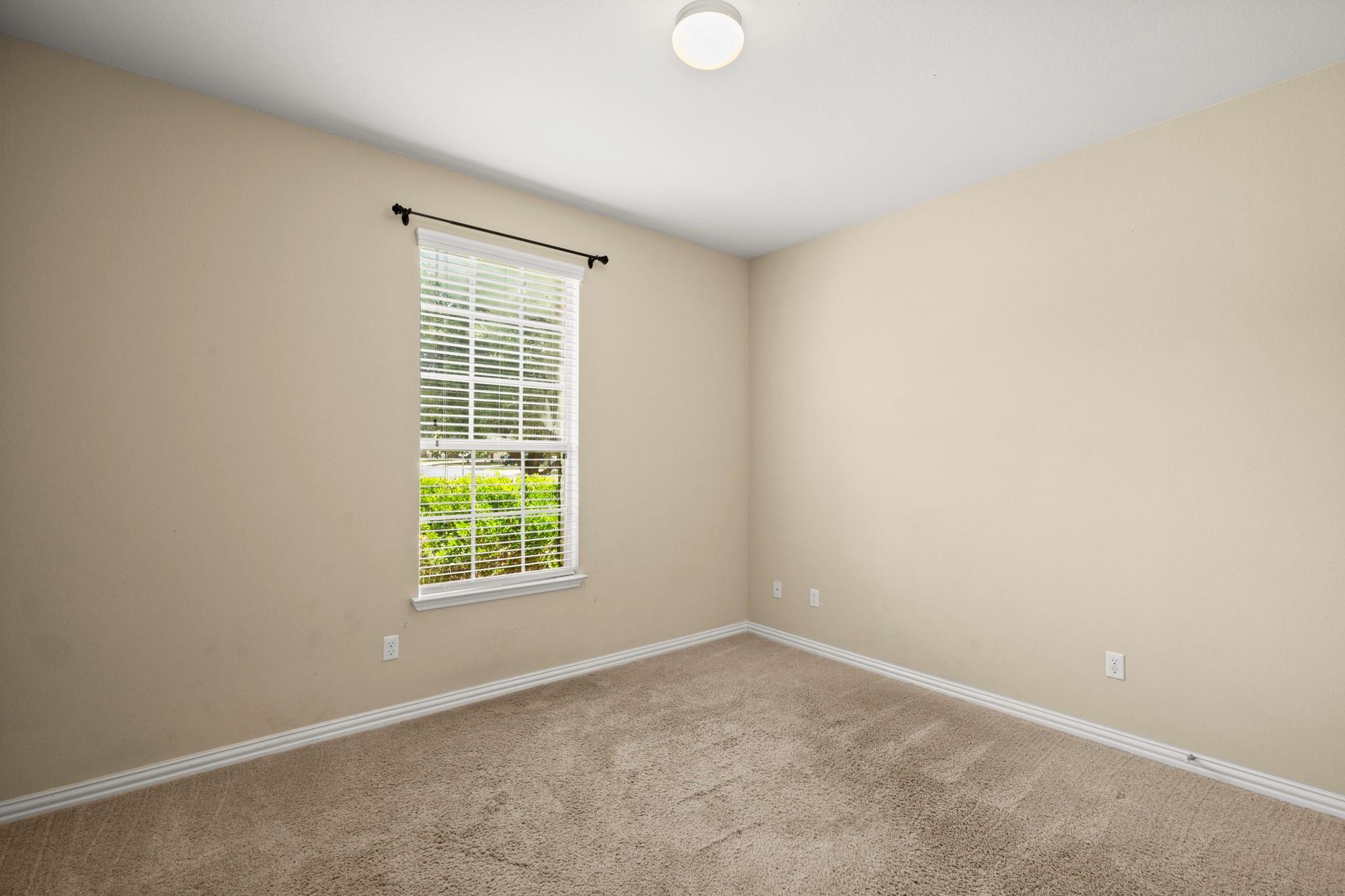 204 Carrington DR