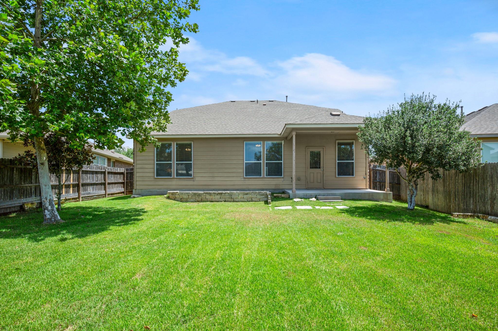 204 Carrington DR