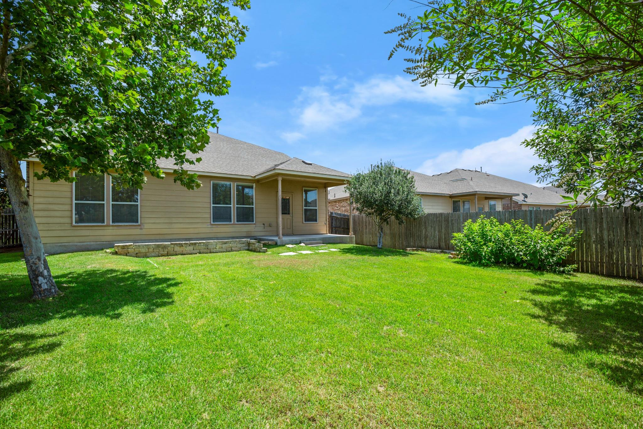 204 Carrington DR