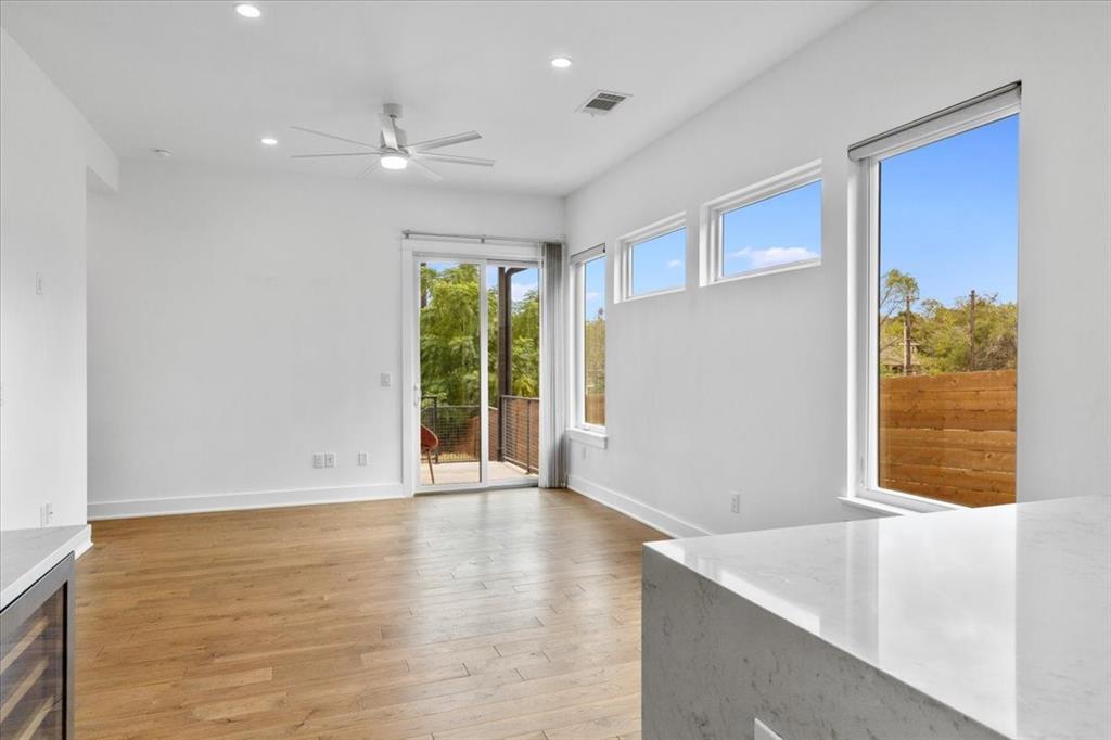 4020 Valley View RD # A