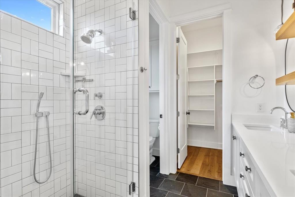 4020 Valley View RD # A