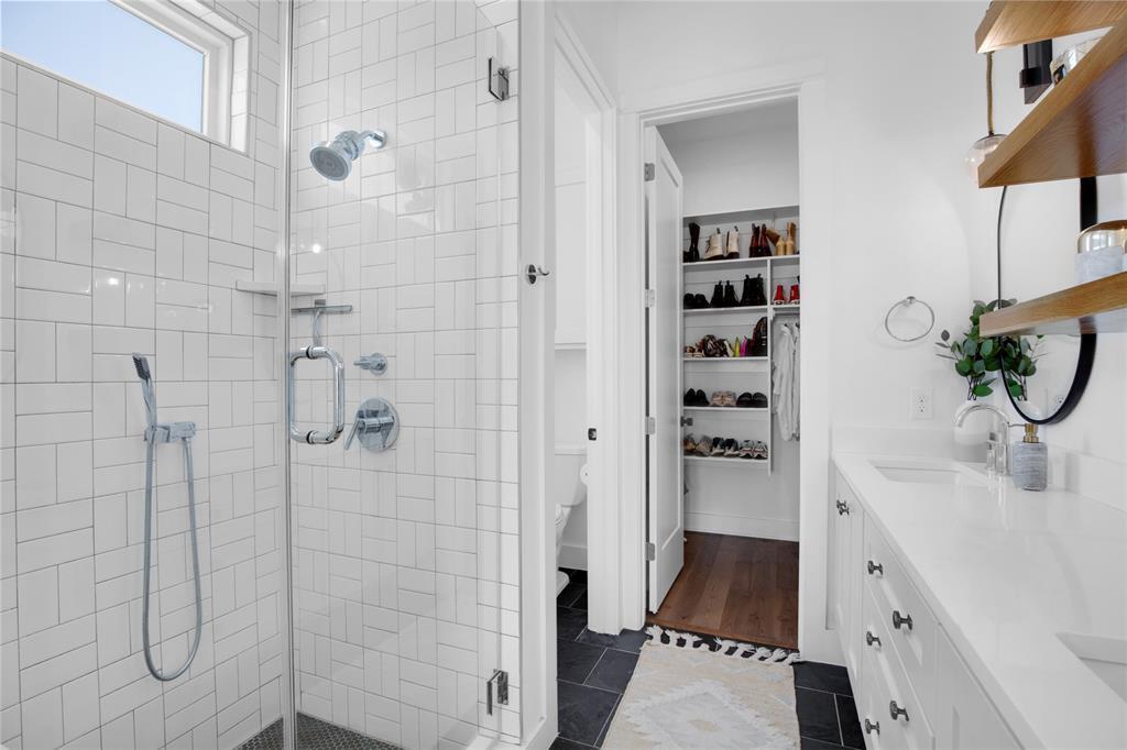 4020 Valley View RD # A