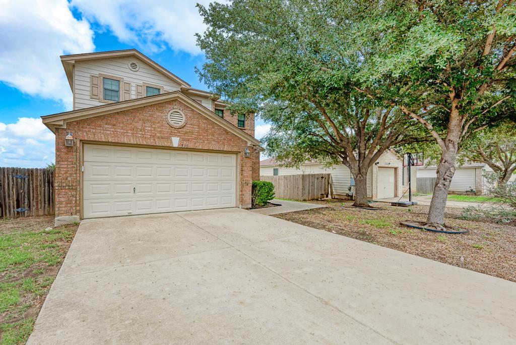 530 Sheep Trail DR