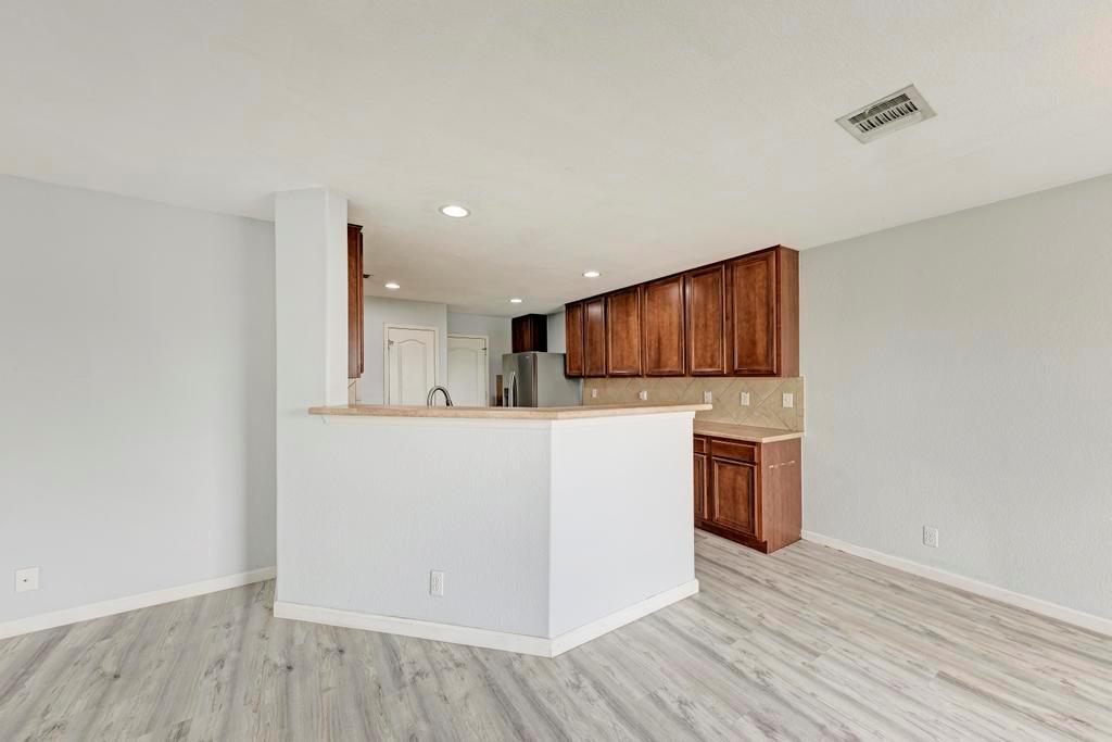 530 Sheep Trail DR