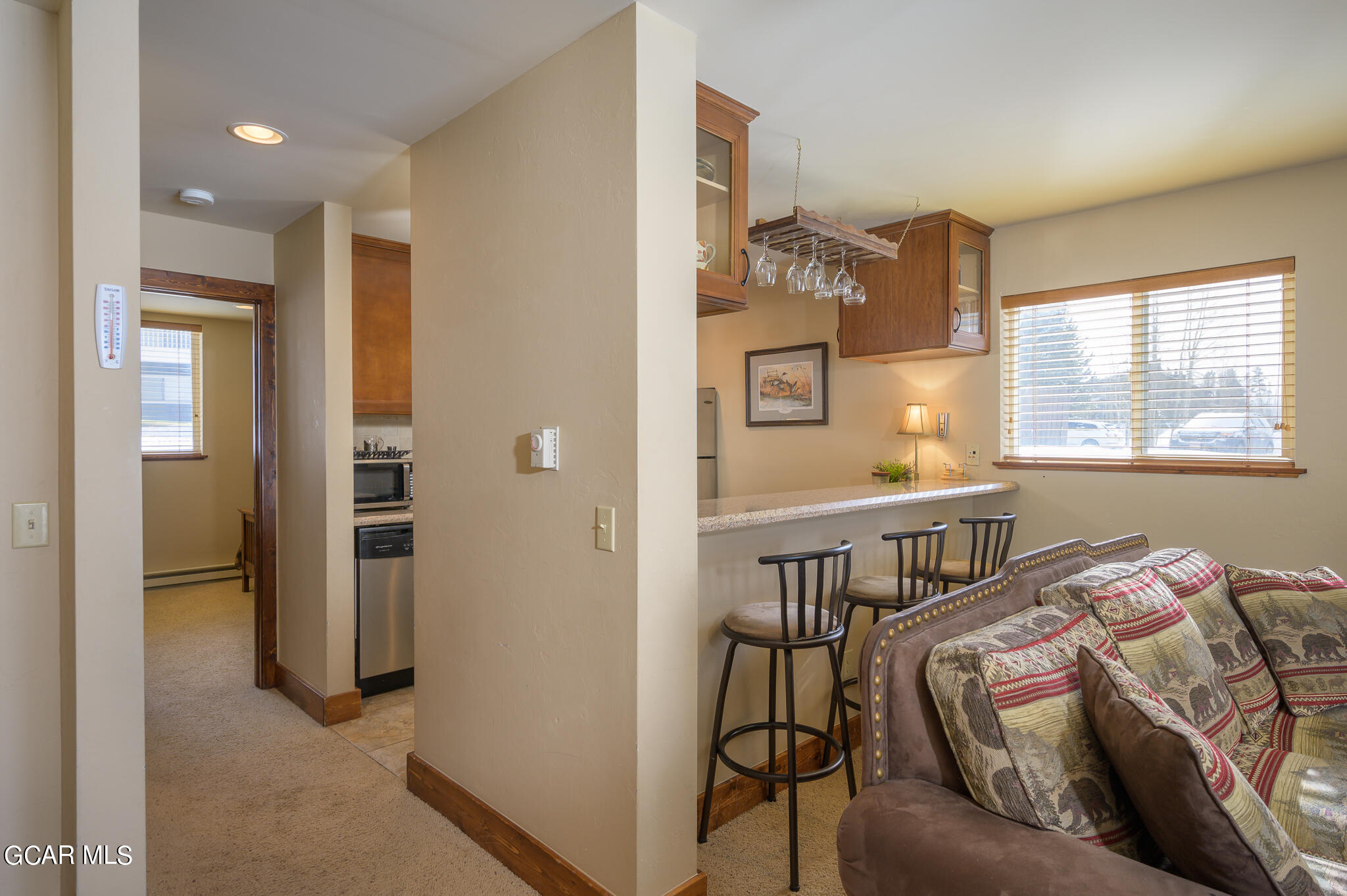 224 GCR 838/ E Meadow Mile 16-4