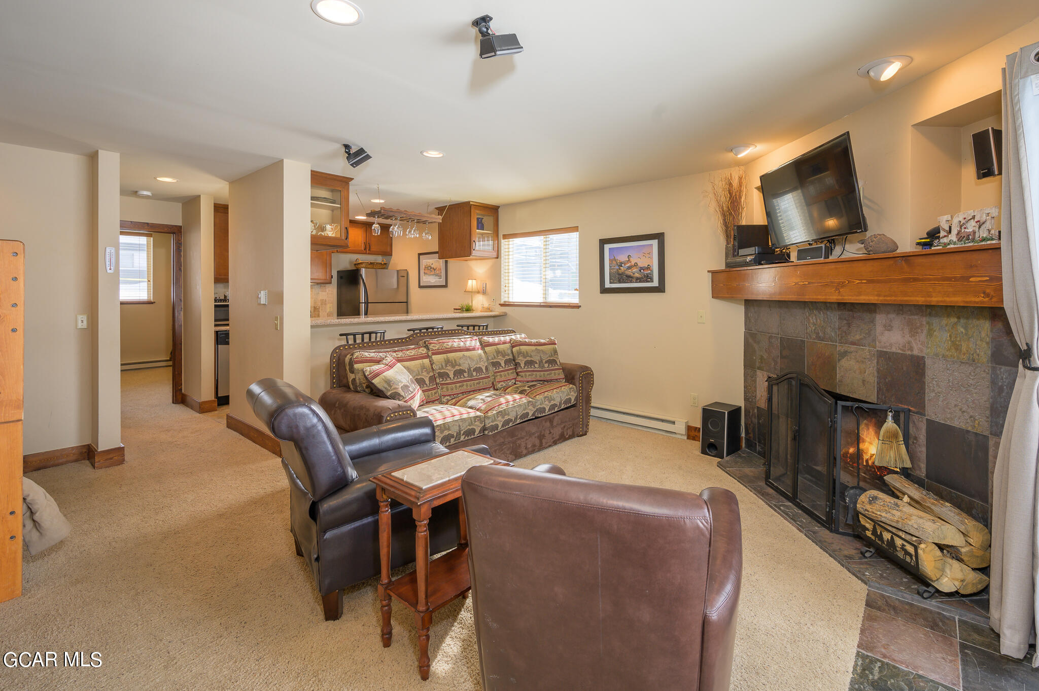 224 GCR 838/ E Meadow Mile 16-4